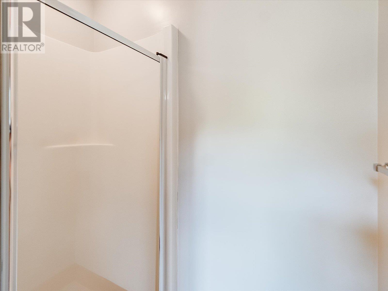 1002 Creekside Terrace Unit# A, Rossland, British Columbia  V0G 1Y0 - Photo 20 - 10349779