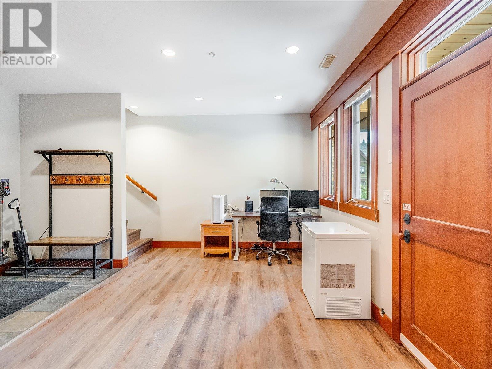 1002 Creekside Terrace Unit# A, Rossland, British Columbia  V0G 1Y0 - Photo 22 - 10349779