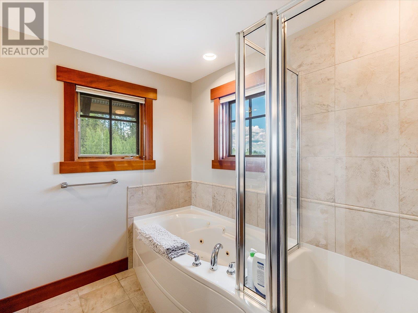 1002 Creekside Terrace Unit# A, Rossland, British Columbia  V0G 1Y0 - Photo 31 - 10349779