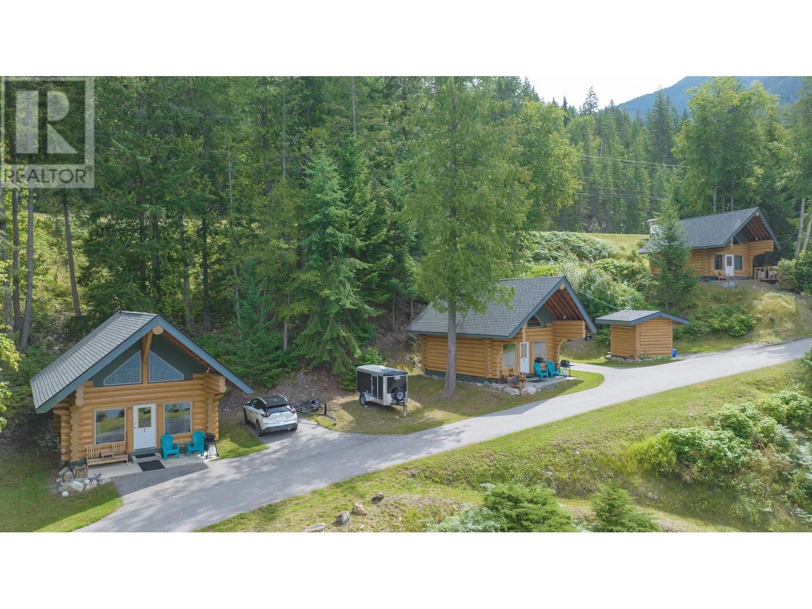 1710 Highway 6 Road, Nakusp, British Columbia  V0G 1R1 - Photo 1 - 10357882