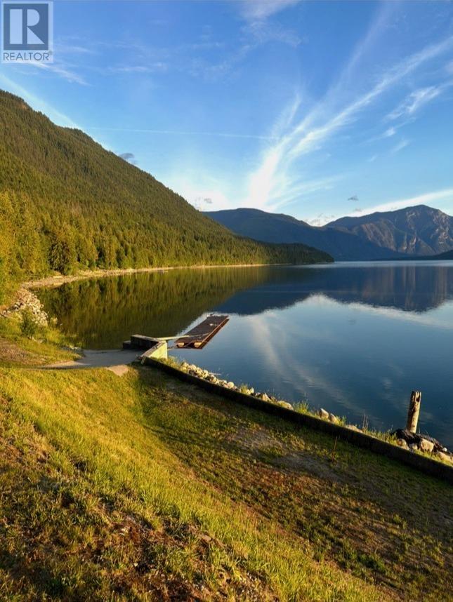 1710 Highway 6 Road, Nakusp, British Columbia  V0G 1R1 - Photo 2 - 10357882