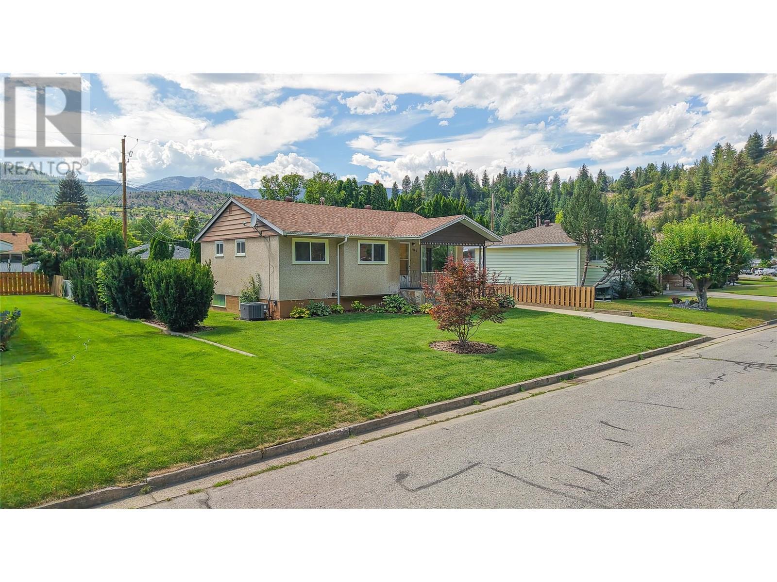 1164 Marianna Crescent, Trail, British Columbia  V1R 1E1 - Photo 33 - 10357389