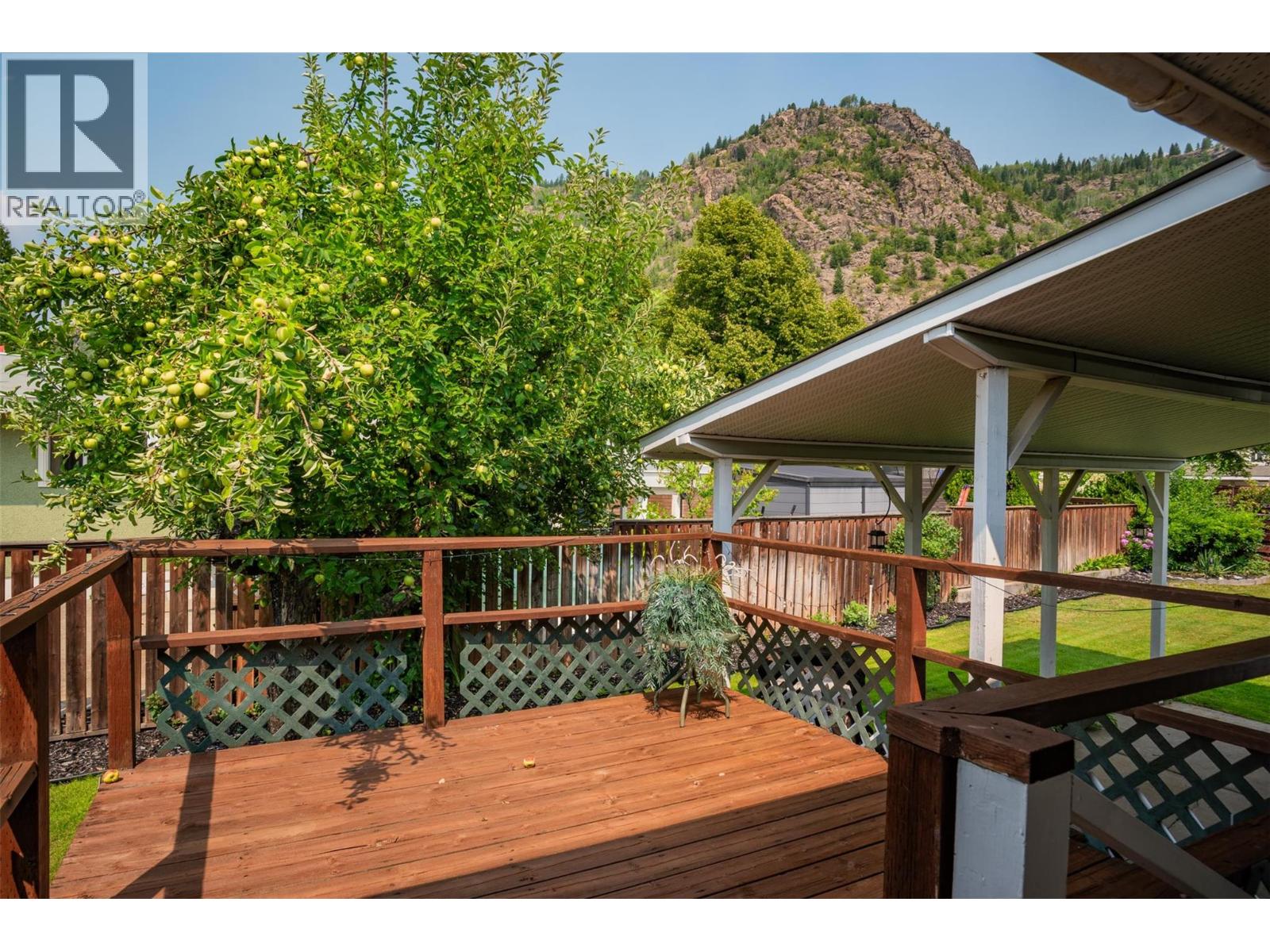 3725 Dogwood Drive, Trail, British Columbia  V1R 2V4 - Photo 40 - 10357865