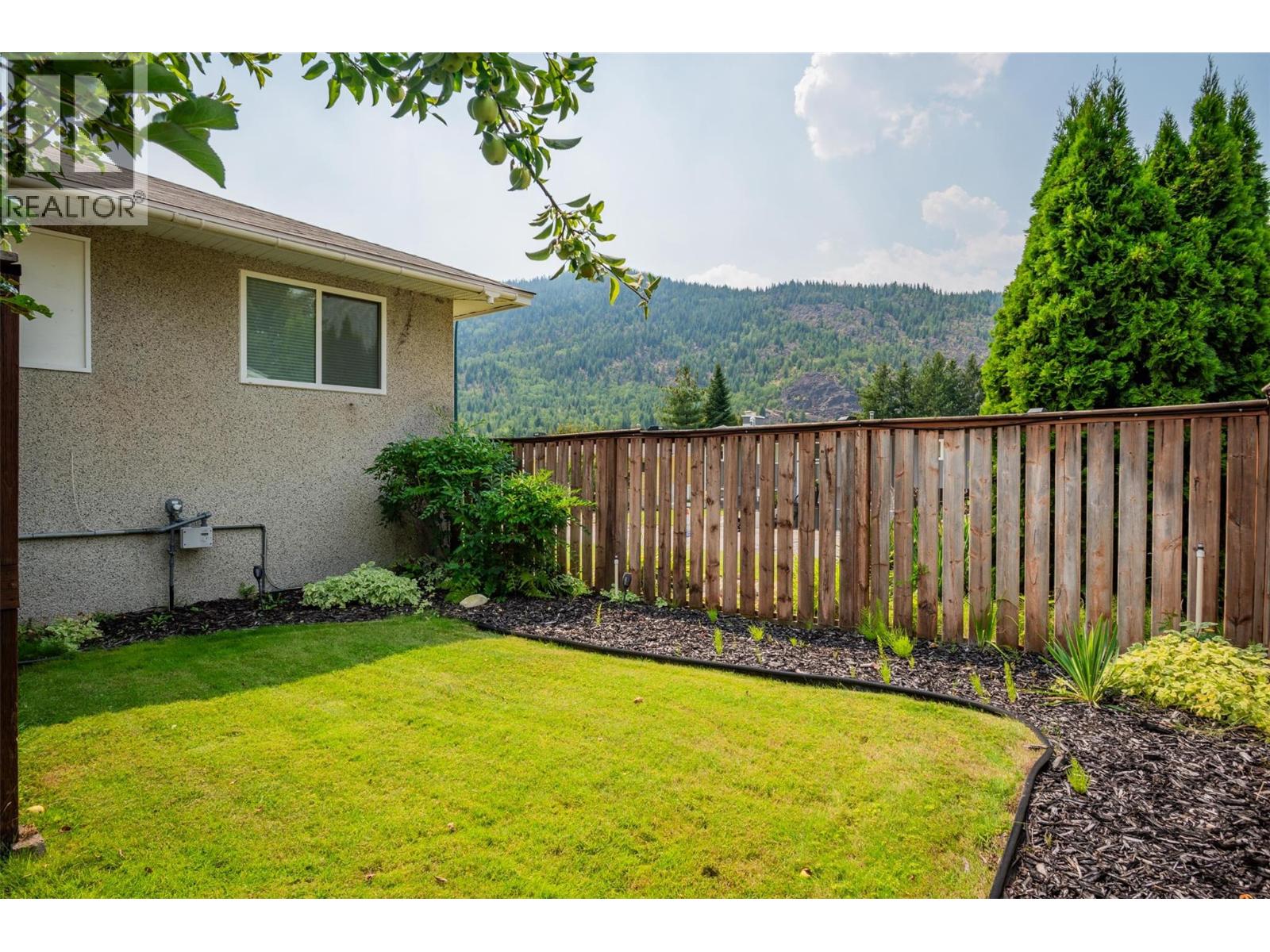 3725 Dogwood Drive, Trail, British Columbia  V1R 2V4 - Photo 42 - 10357865