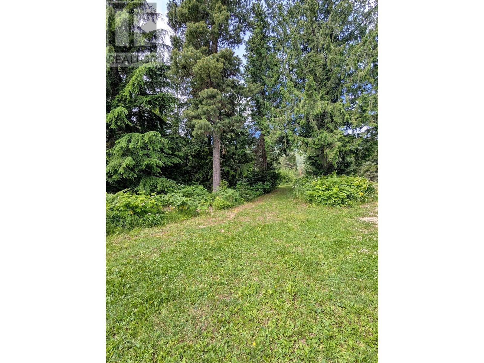 217 Island View Road, Summit Lake, British Columbia  V0G 2S0 - Photo 9 - 10357444