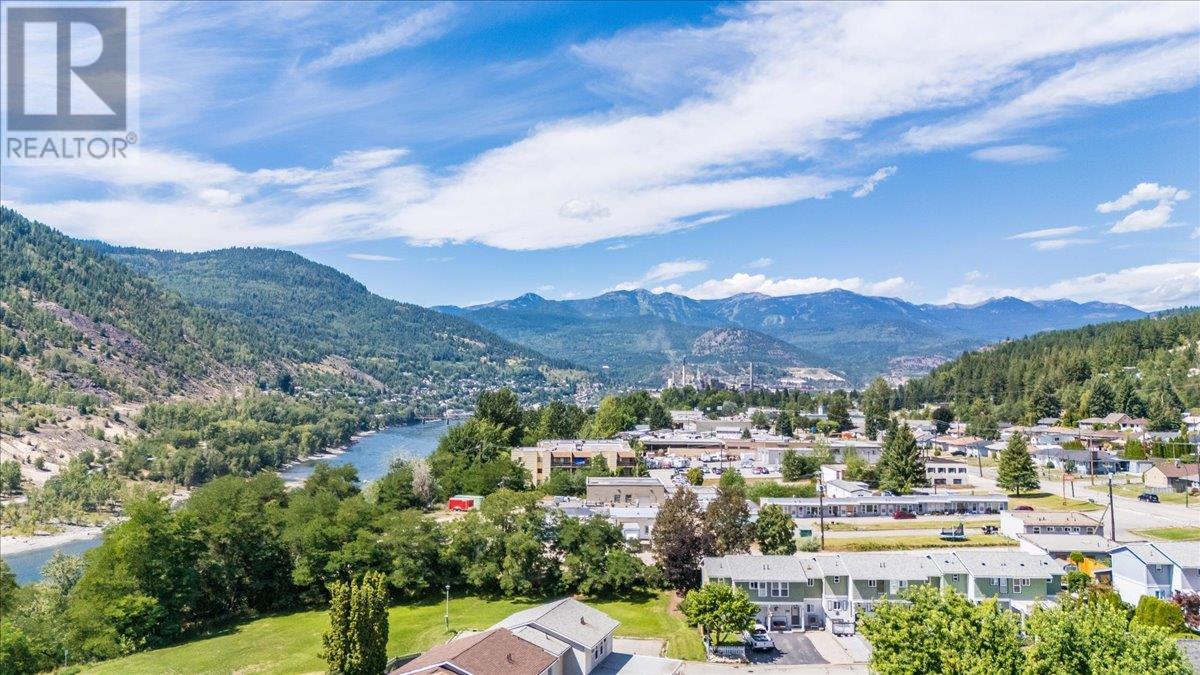 1210 Primrose Street, Trail, British Columbia  V1R 4M7 - Photo 25 - 10357985