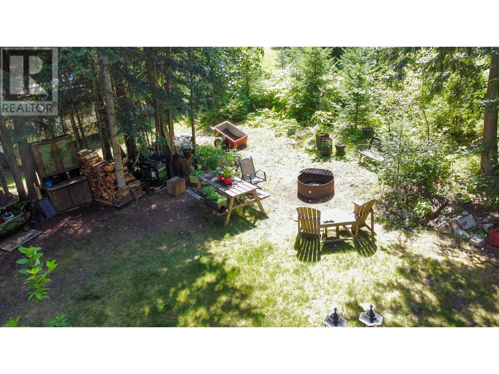 6240 Lake Street, Kaslo, British Columbia  V0G 1M0 - Photo 18 - 10356361