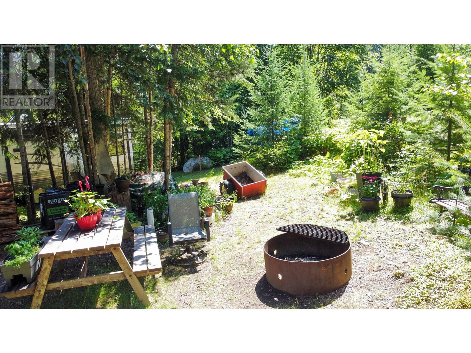 6240 Lake Street, Kaslo, British Columbia  V0G 1M0 - Photo 21 - 10356361