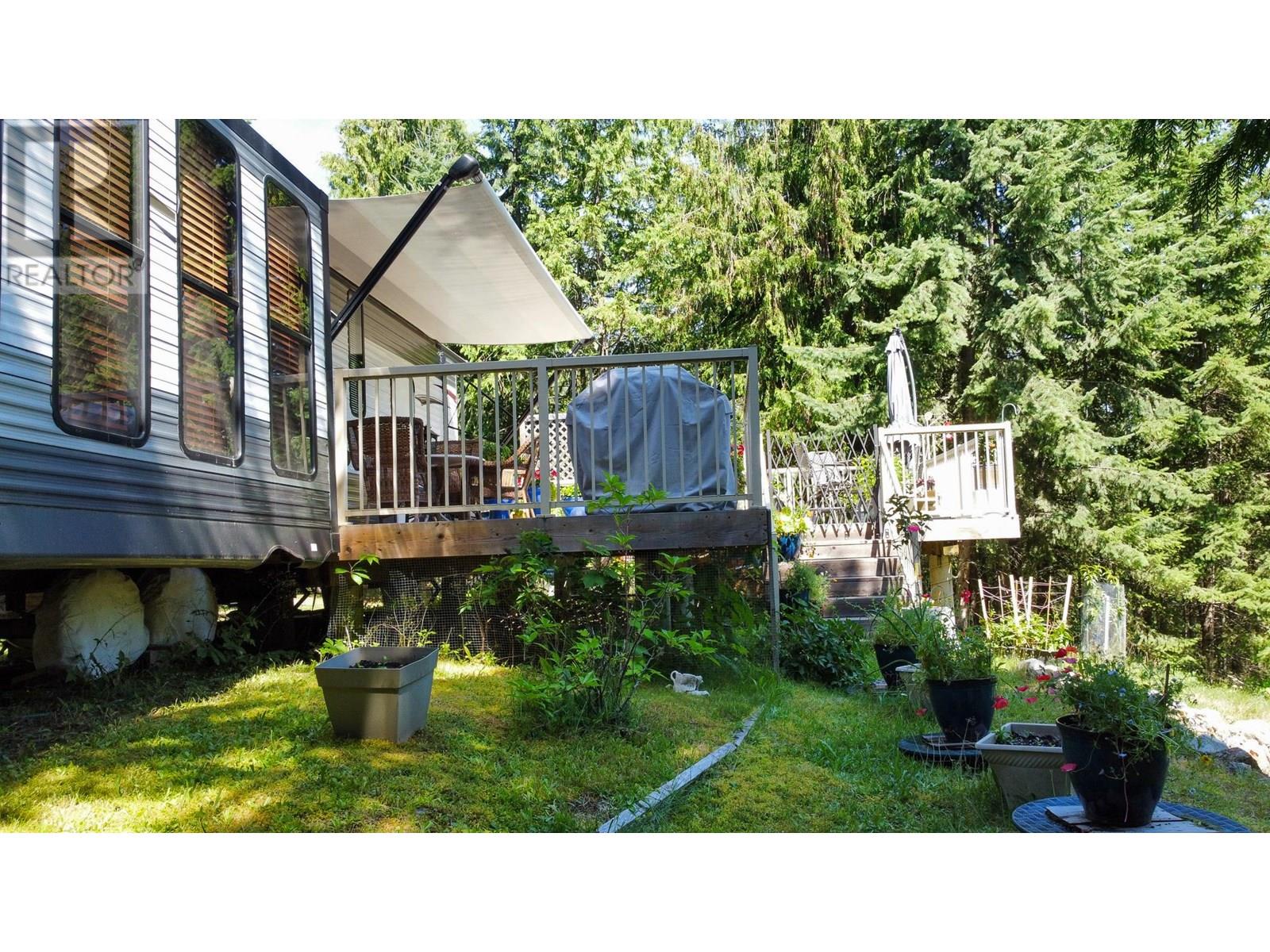 6240 Lake Street, Kaslo, British Columbia  V0G 1M0 - Photo 29 - 10356361