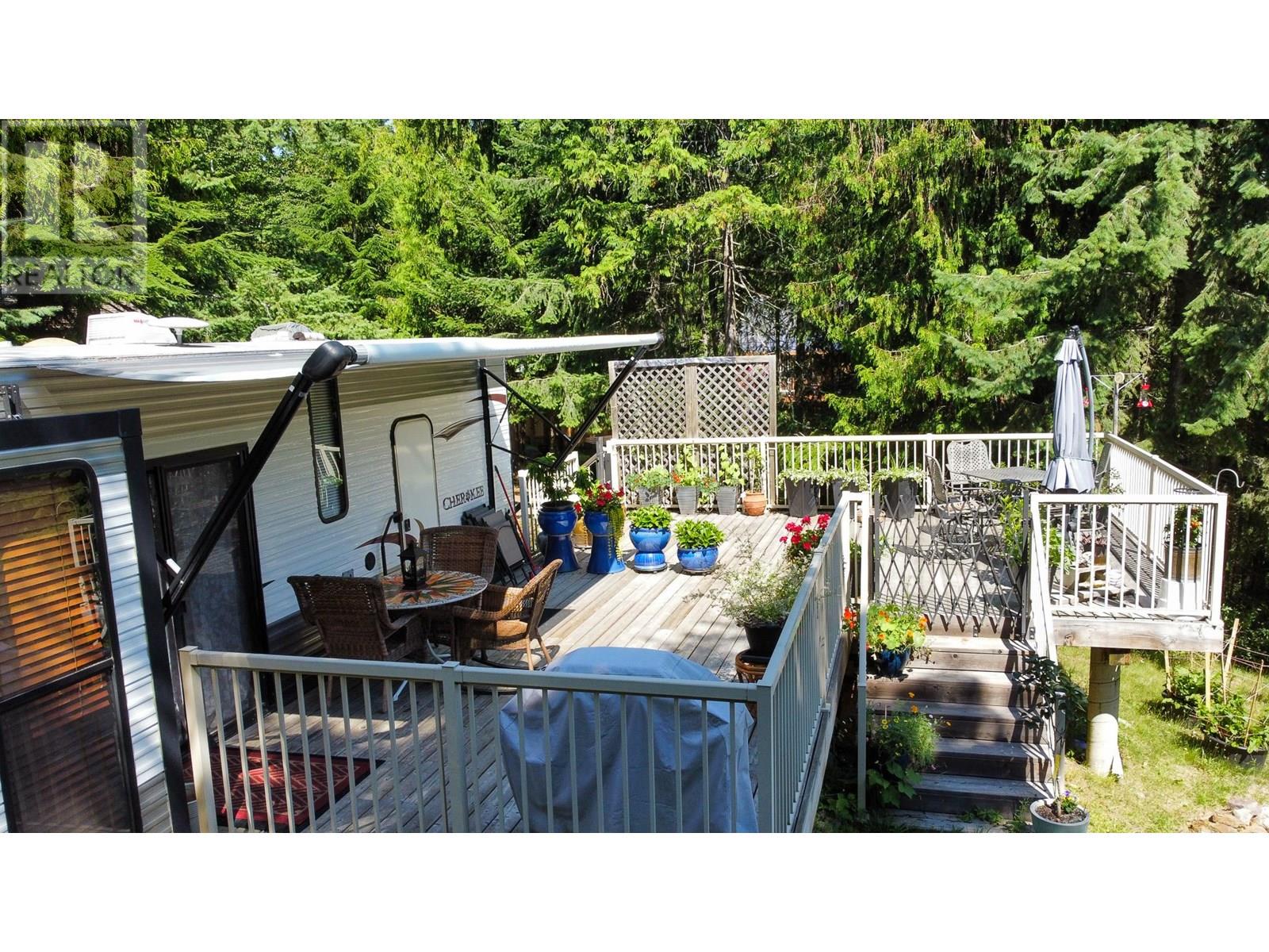 6240 Lake Street, Kaslo, British Columbia  V0G 1M0 - Photo 31 - 10356361