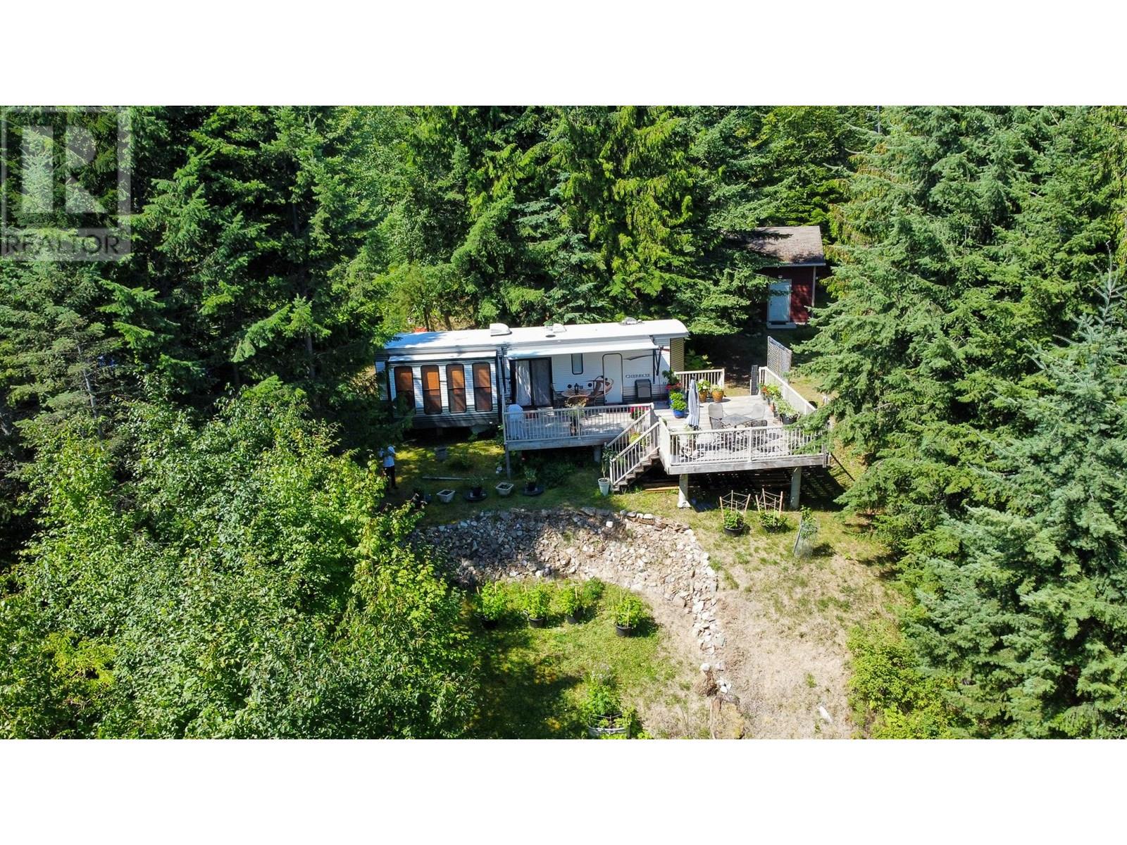 6240 Lake Street, Kaslo, British Columbia  V0G 1M0 - Photo 34 - 10356361
