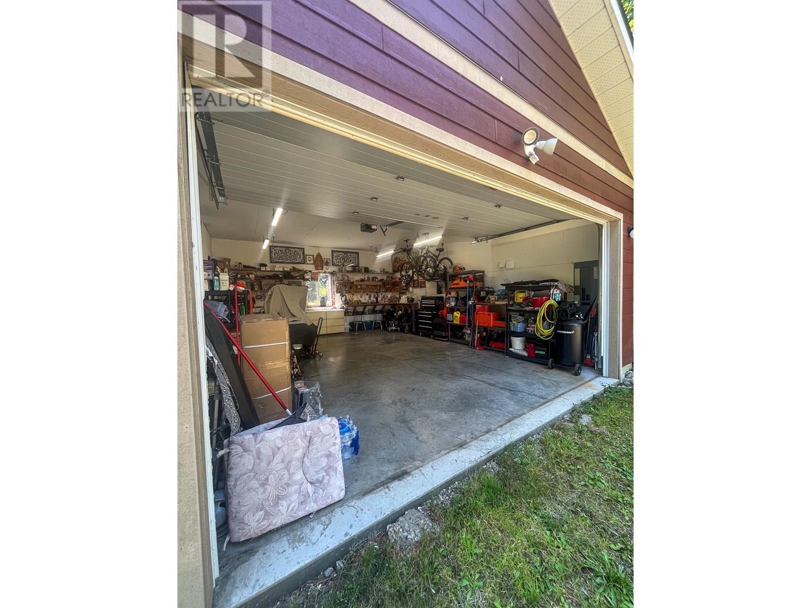 6240 Lake Street, Kaslo, British Columbia  V0G 1M0 - Photo 38 - 10356361