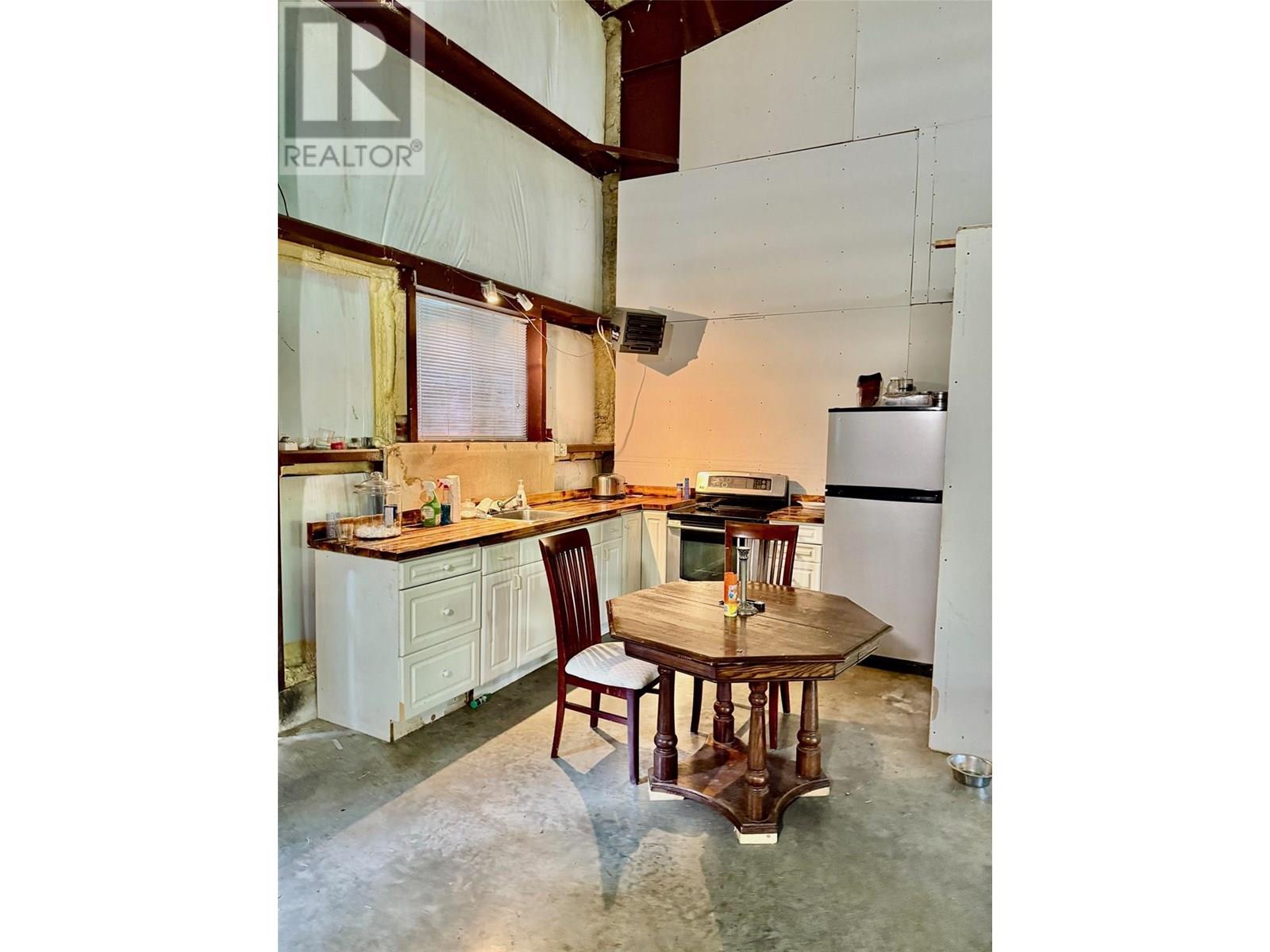 4640 Slocan River Road, Winlaw, British Columbia  V0G 2J0 - Photo 9 - 10358126