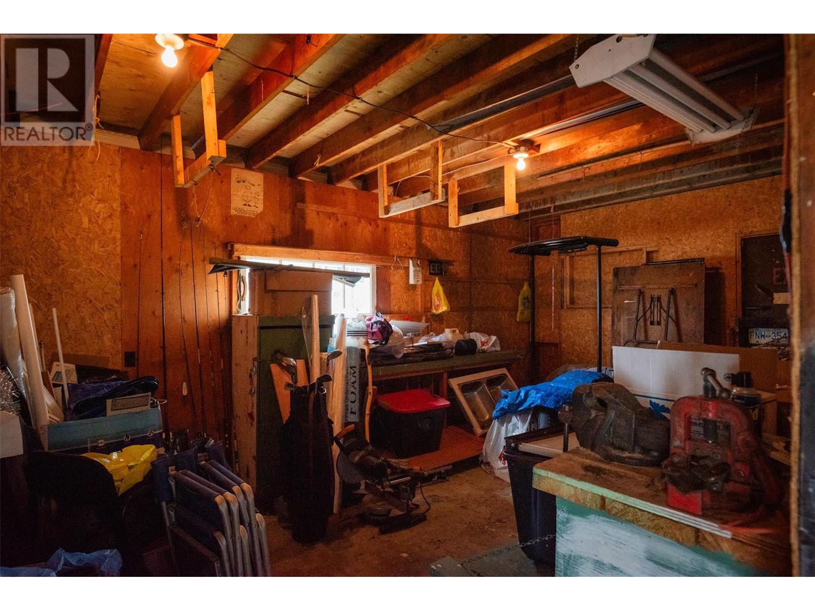 2068 Sixth Avenue, Trail, British Columbia  V1R 3B5 - Photo 49 - 10357889