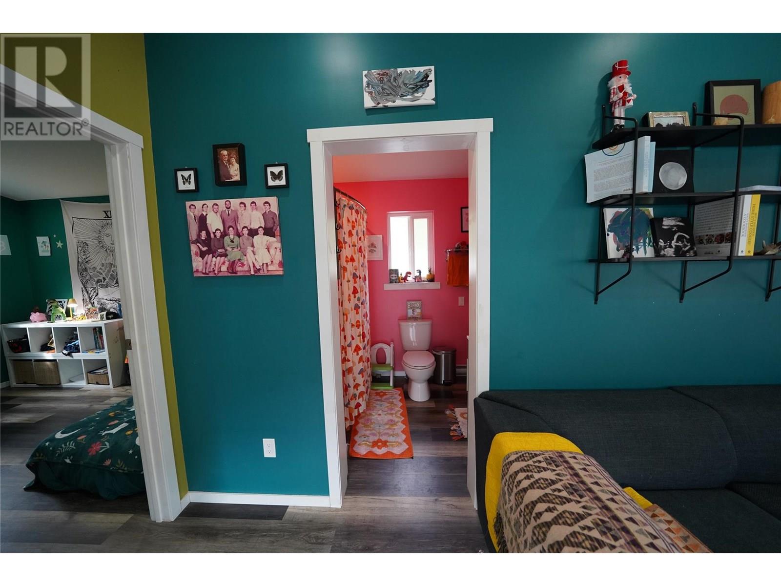 3364 Koch Siding Road, Slocan Park, British Columbia  V0G 2E0 - Photo 32 - 10358059