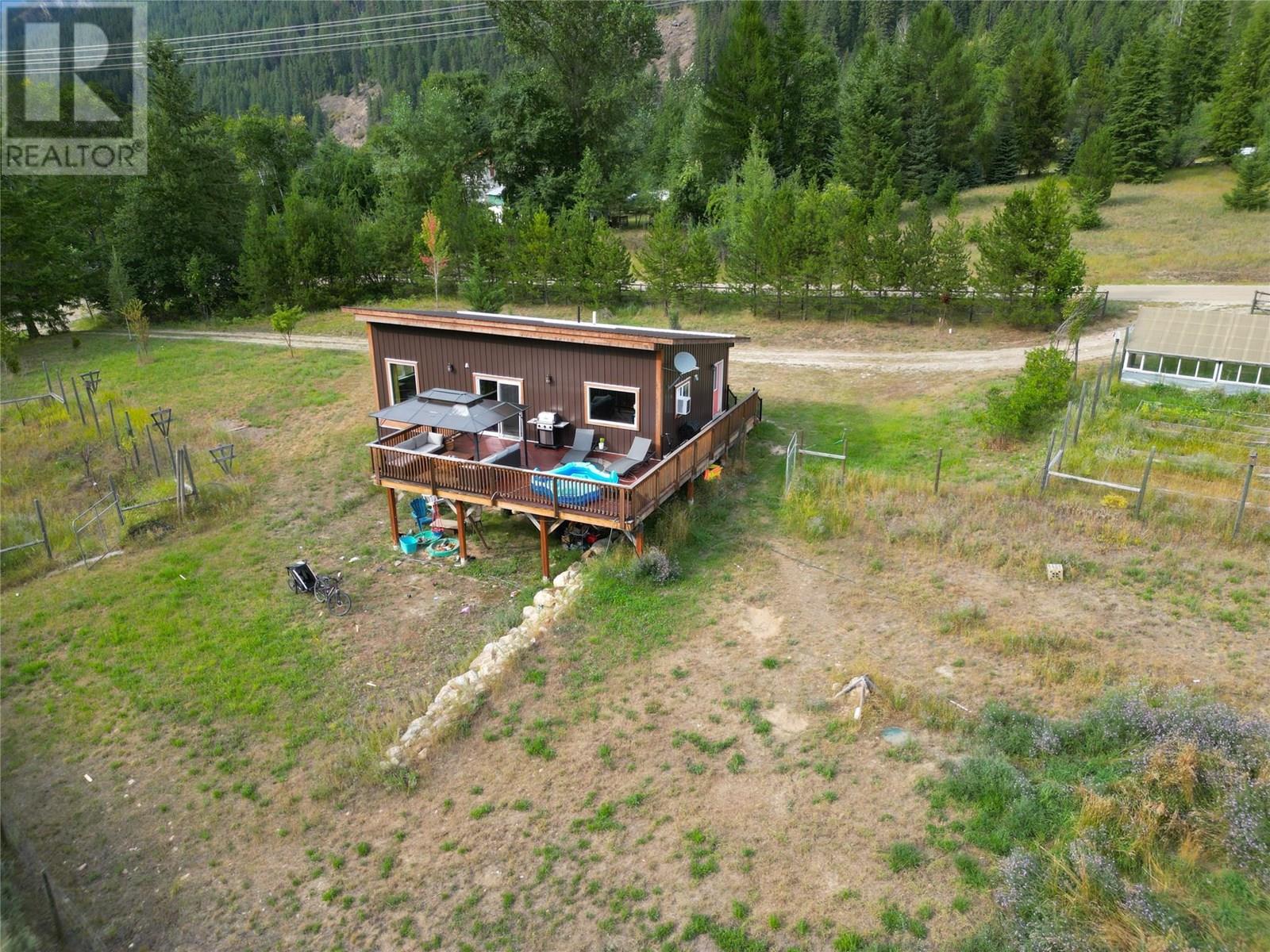 3364 Koch Siding Road, Slocan Park, British Columbia  V0G 2E0 - Photo 5 - 10358059