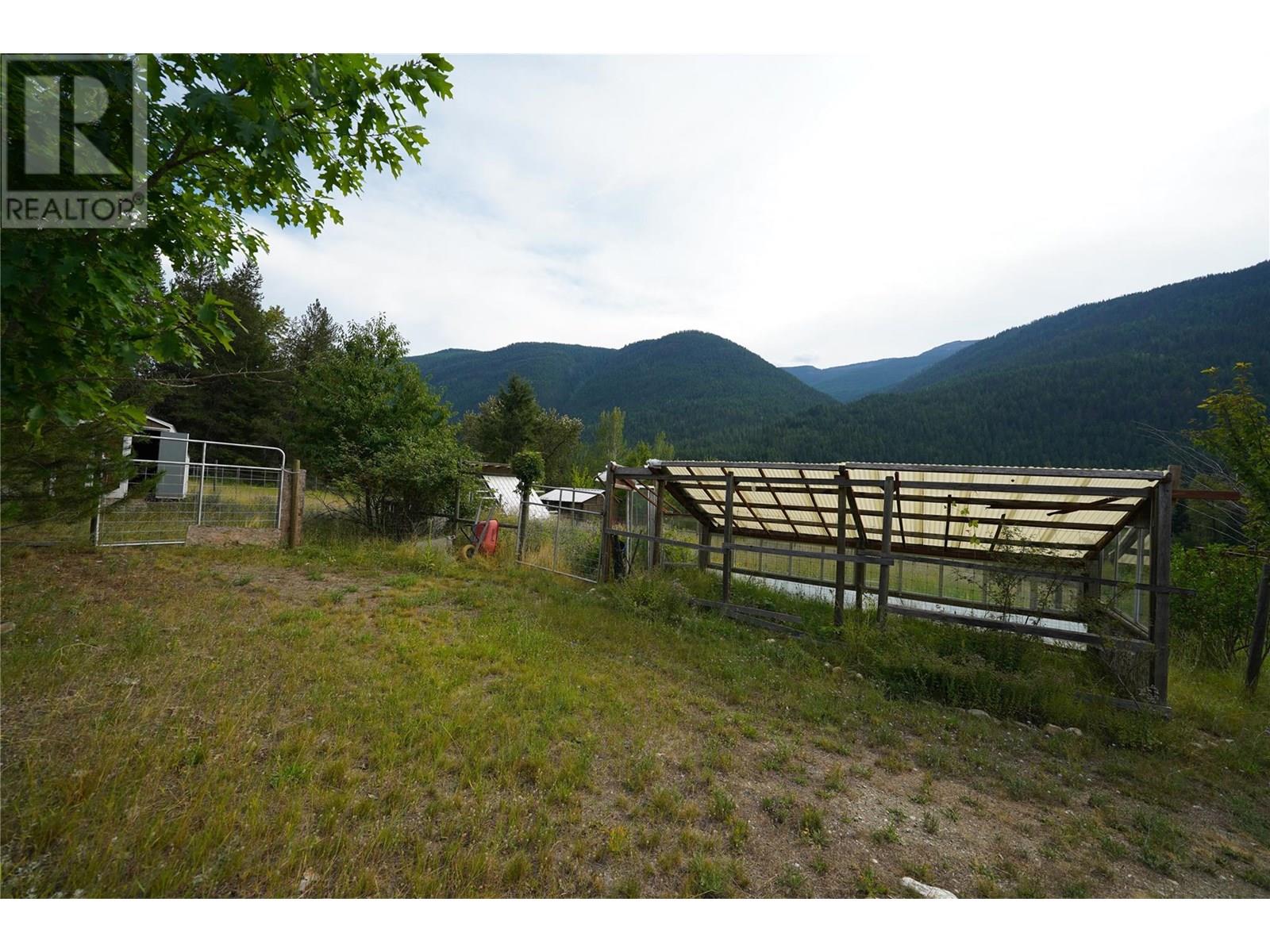 3364 Koch Siding Road, Slocan Park, British Columbia  V0G 2E0 - Photo 59 - 10358059