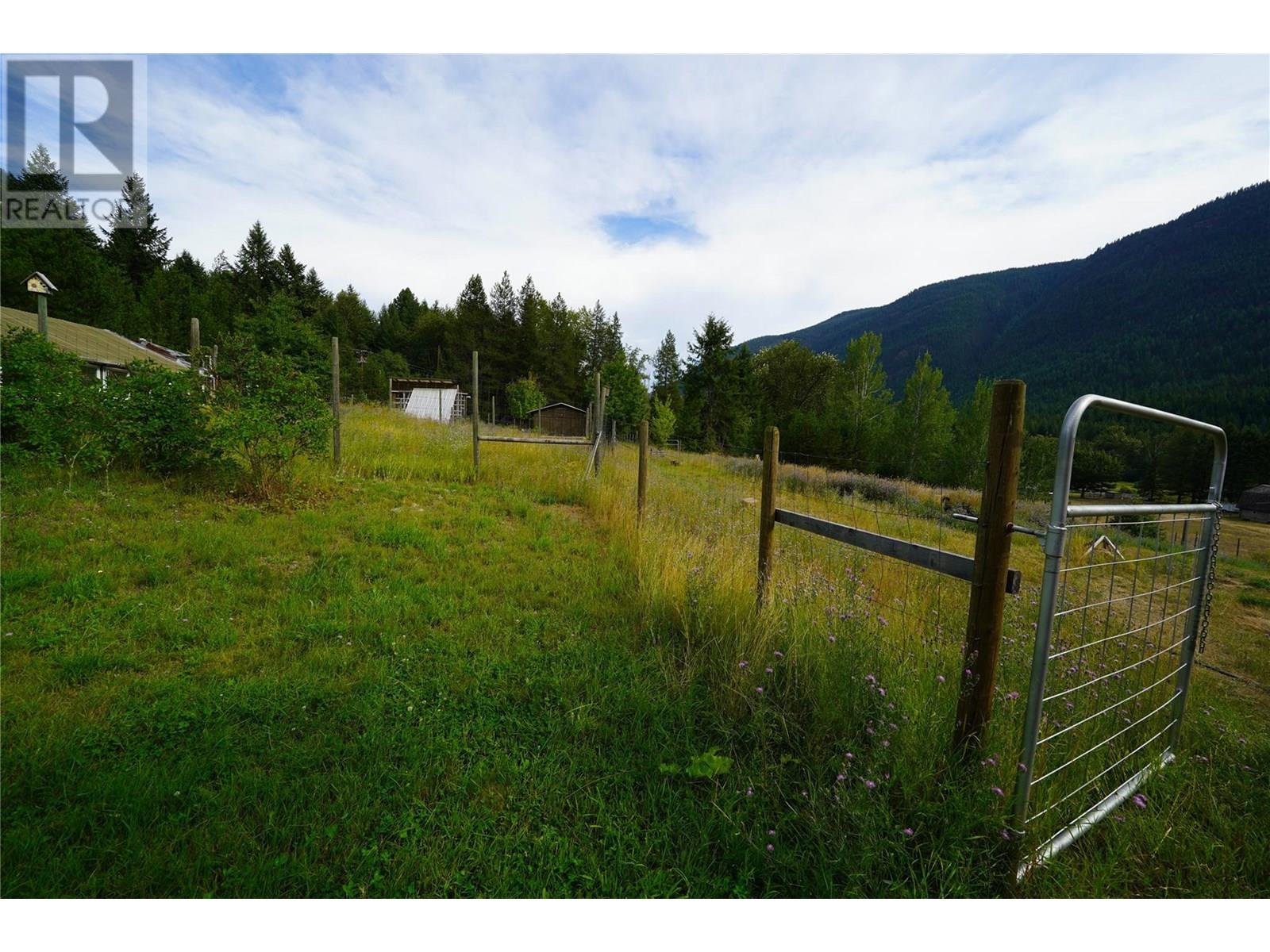3364 Koch Siding Road, Slocan Park, British Columbia  V0G 2E0 - Photo 62 - 10358059