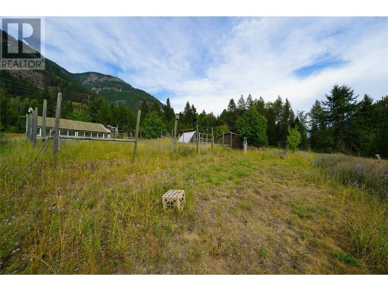 3364 Koch Siding Road, Slocan Park, British Columbia  V0G 2E0 - Photo 64 - 10358059
