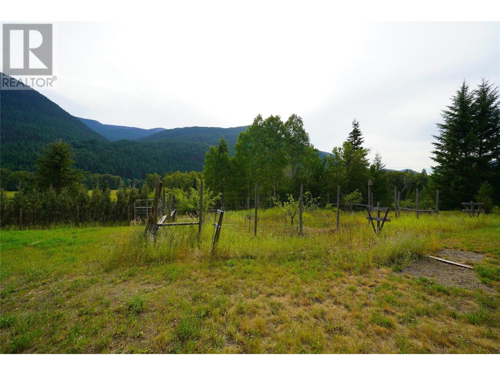 3364 Koch Siding Road, Slocan Park, British Columbia  V0G 2E0 - Photo 75 - 10358059