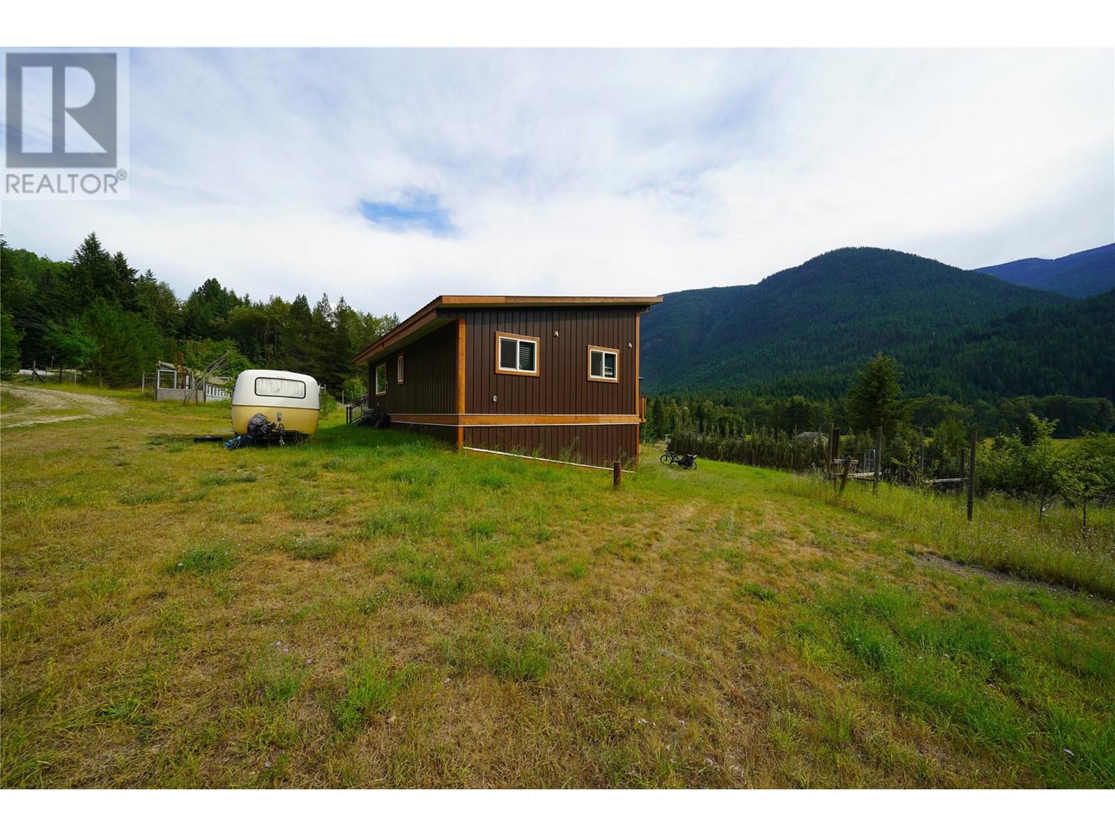 3364 Koch Siding Road, Slocan Park, British Columbia  V0G 2E0 - Photo 78 - 10358059