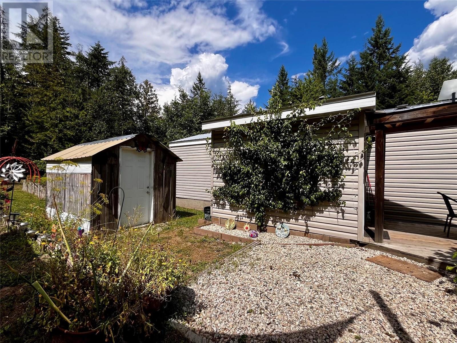 3867 Rock Island Road, Nakusp, British Columbia  V0G 1R1 - Photo 38 - 10358198