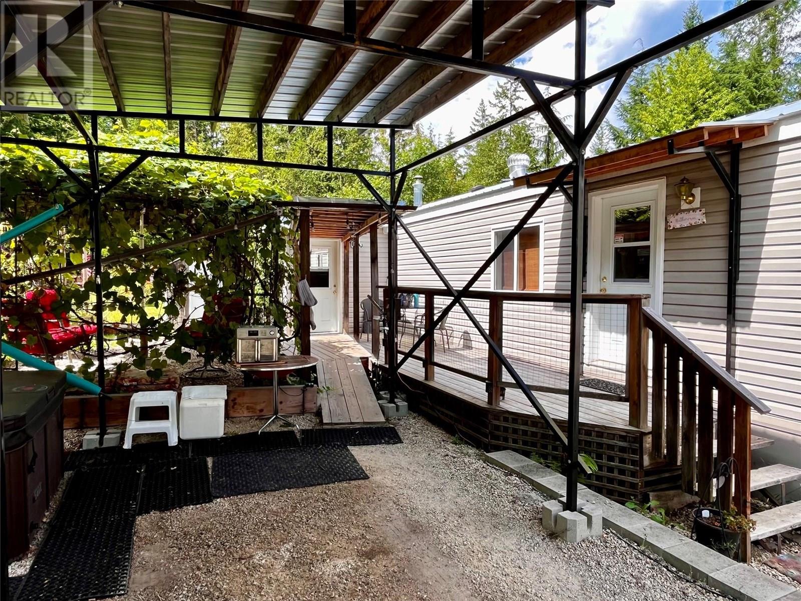 3867 Rock Island Road, Nakusp, British Columbia  V0G 1R1 - Photo 45 - 10358198