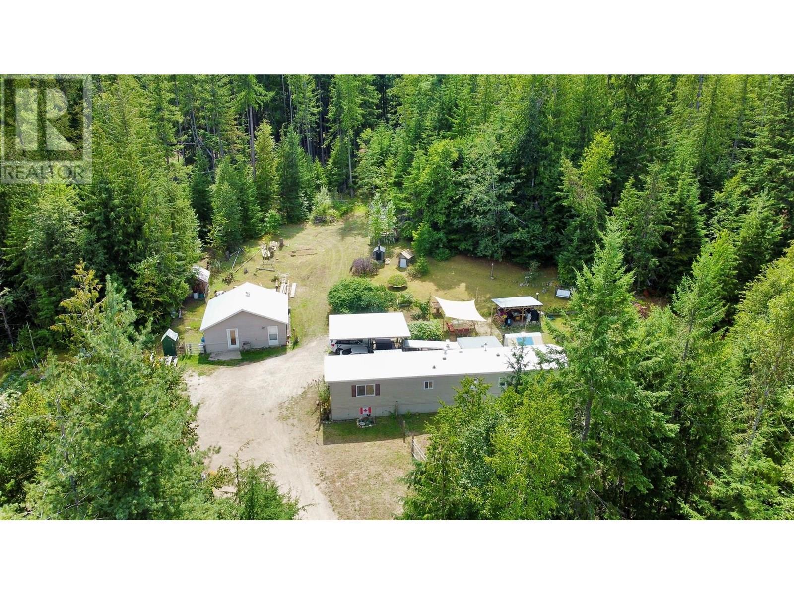 3867 Rock Island Road, Nakusp, British Columbia  V0G 1R1 - Photo 79 - 10358198