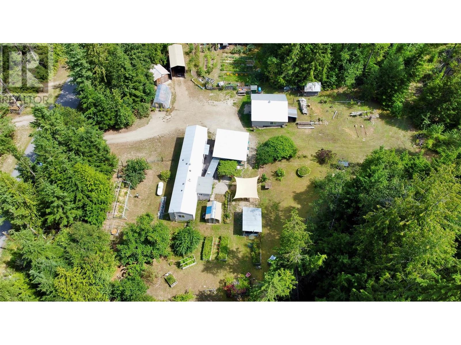 3867 Rock Island Road, Nakusp, British Columbia  V0G 1R1 - Photo 82 - 10358198