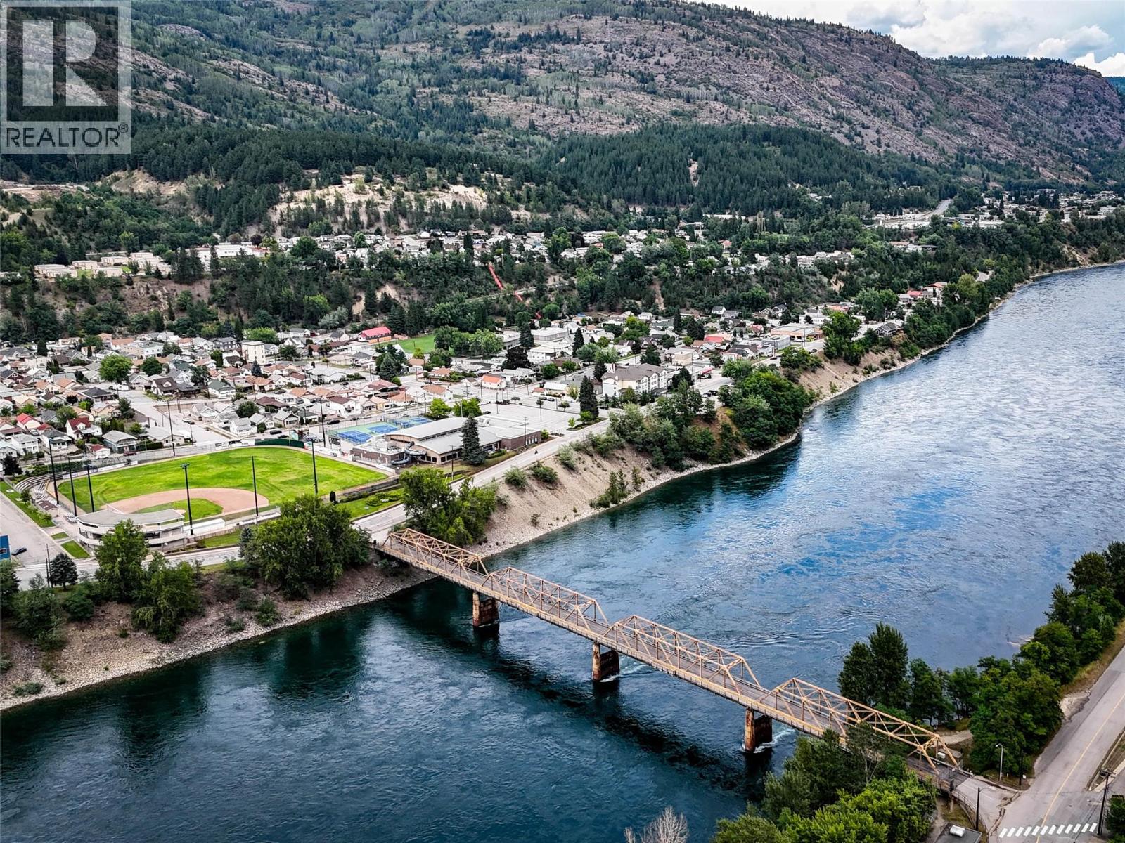 1979 Topping Street, Trail, British Columbia  V1R 4G6 - Photo 38 - 10358279