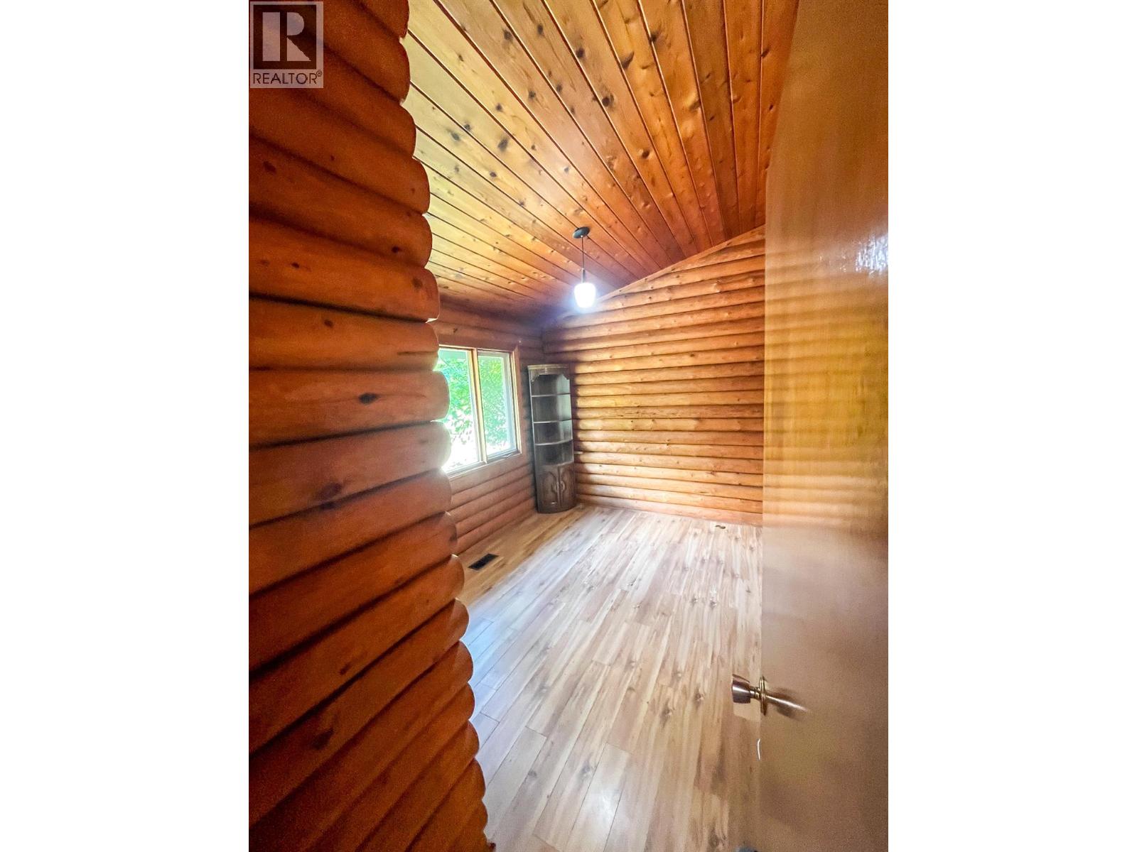 3026 Upper Slocan Park Road, Slocan Park, British Columbia  V0G 2E0 - Photo 11 - 10358195