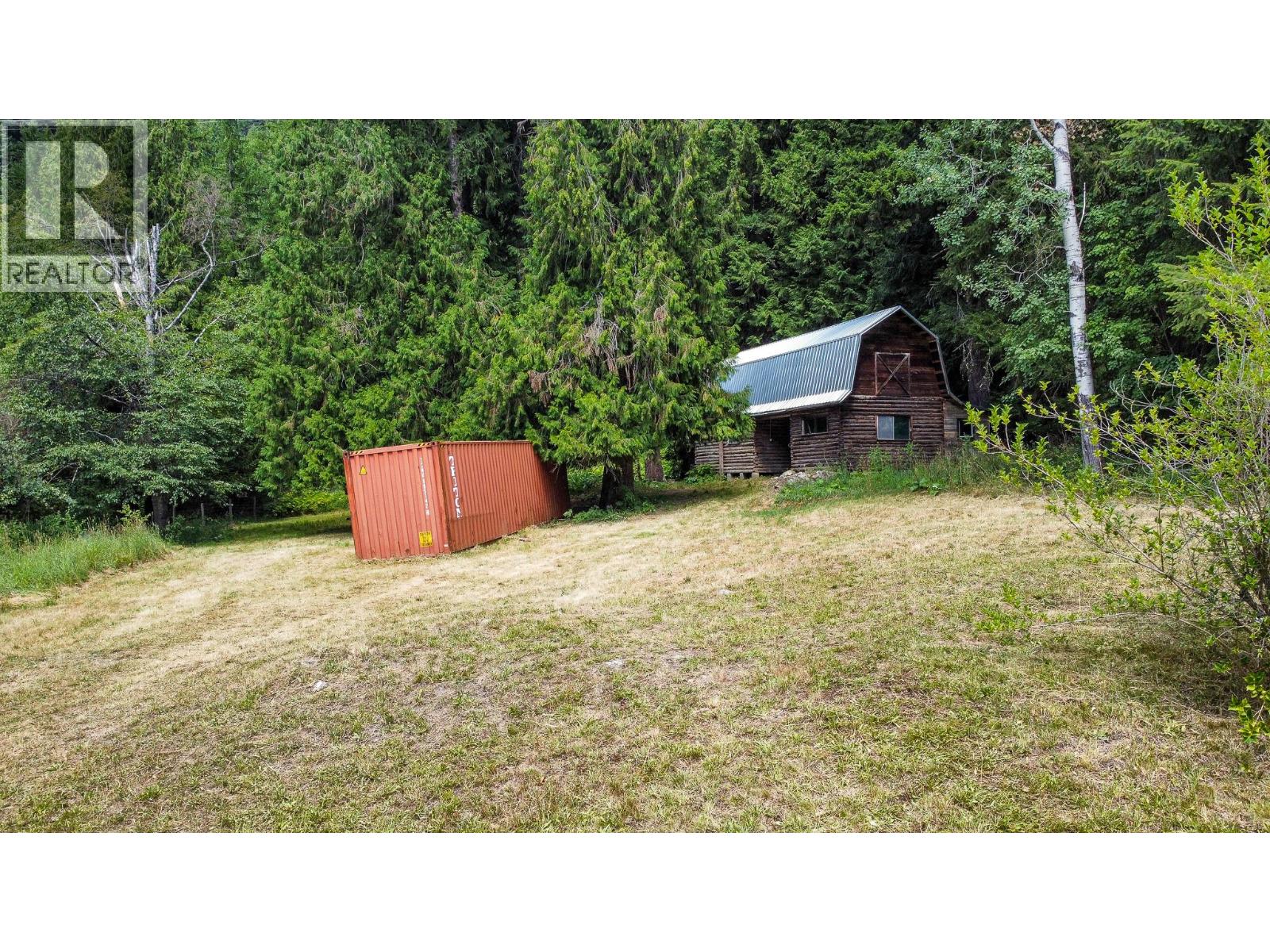 3026 Upper Slocan Park Road, Slocan Park, British Columbia  V0G 2E0 - Photo 5 - 10358195