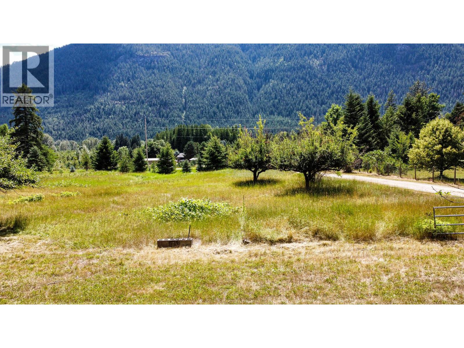 3026 Upper Slocan Park Road, Slocan Park, British Columbia  V0G 2E0 - Photo 60 - 10358195