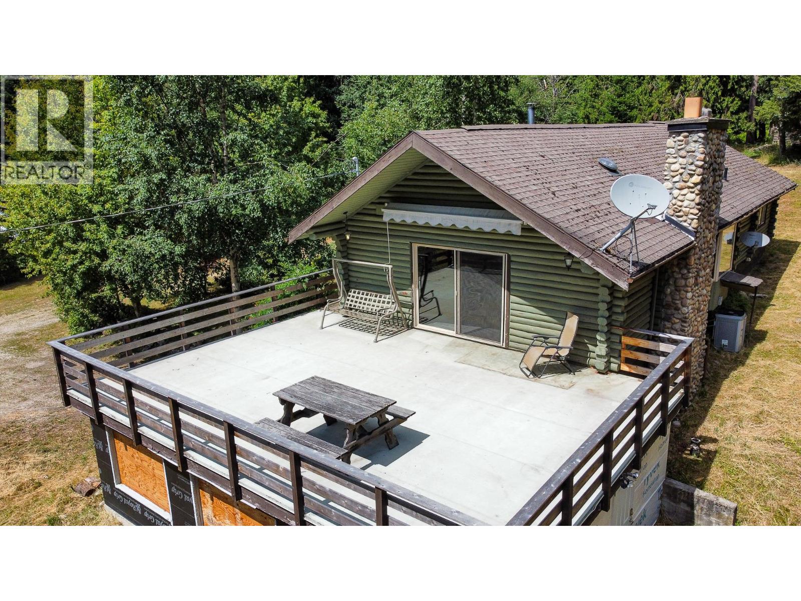 3026 Upper Slocan Park Road, Slocan Park, British Columbia  V0G 2E0 - Photo 7 - 10358195