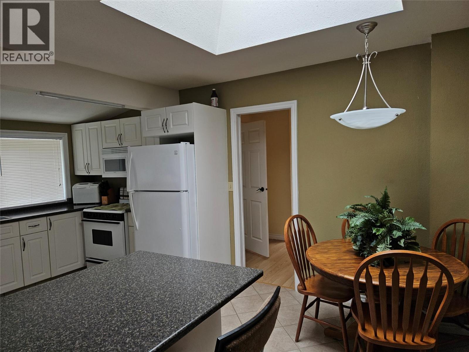 145 Mostyn Road, Arrow Park, British Columbia  V0G 1R1 - Photo 13 - 10358231