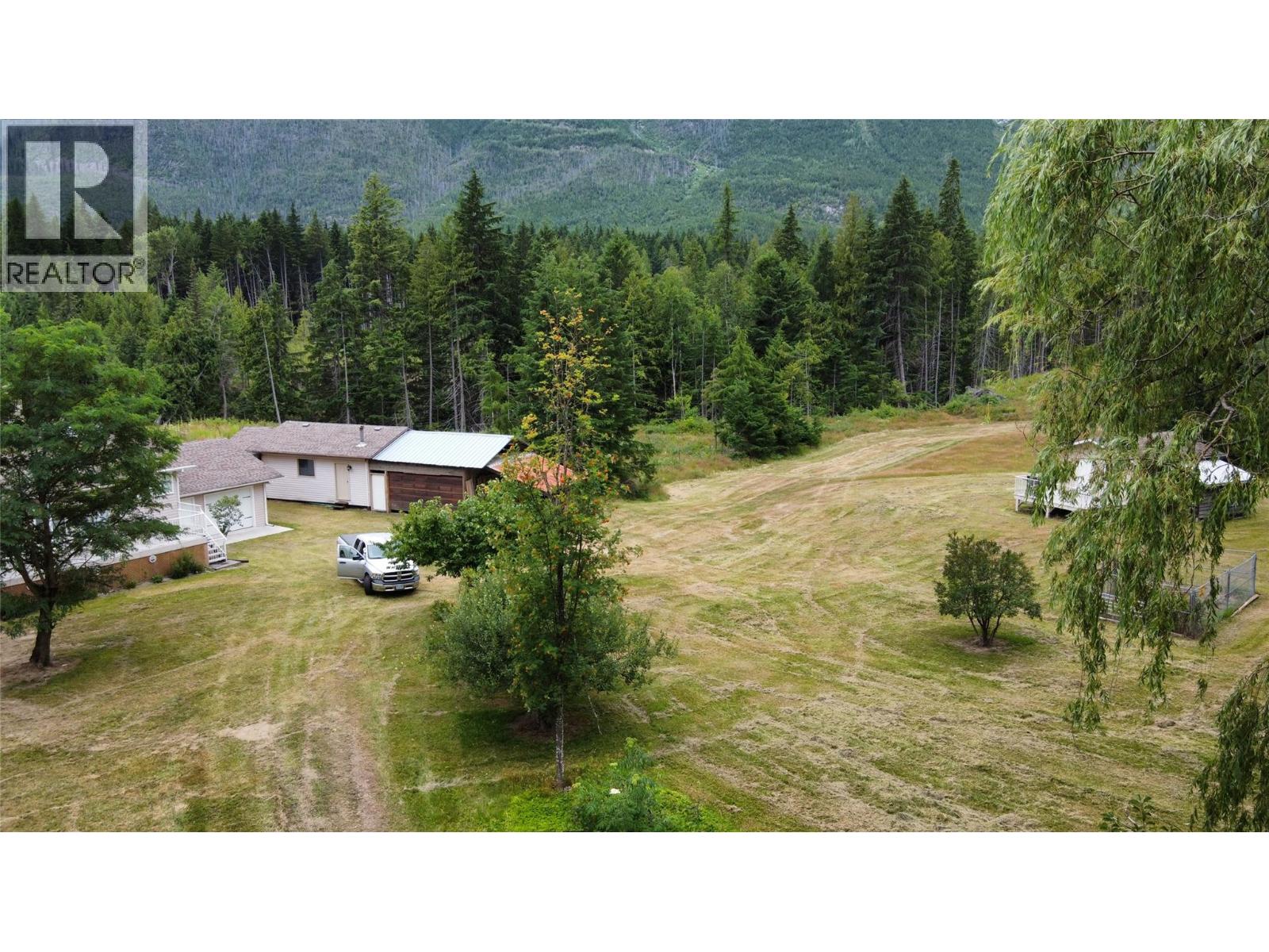 145 Mostyn Road, Arrow Park, British Columbia  V0G 1R1 - Photo 27 - 10358231