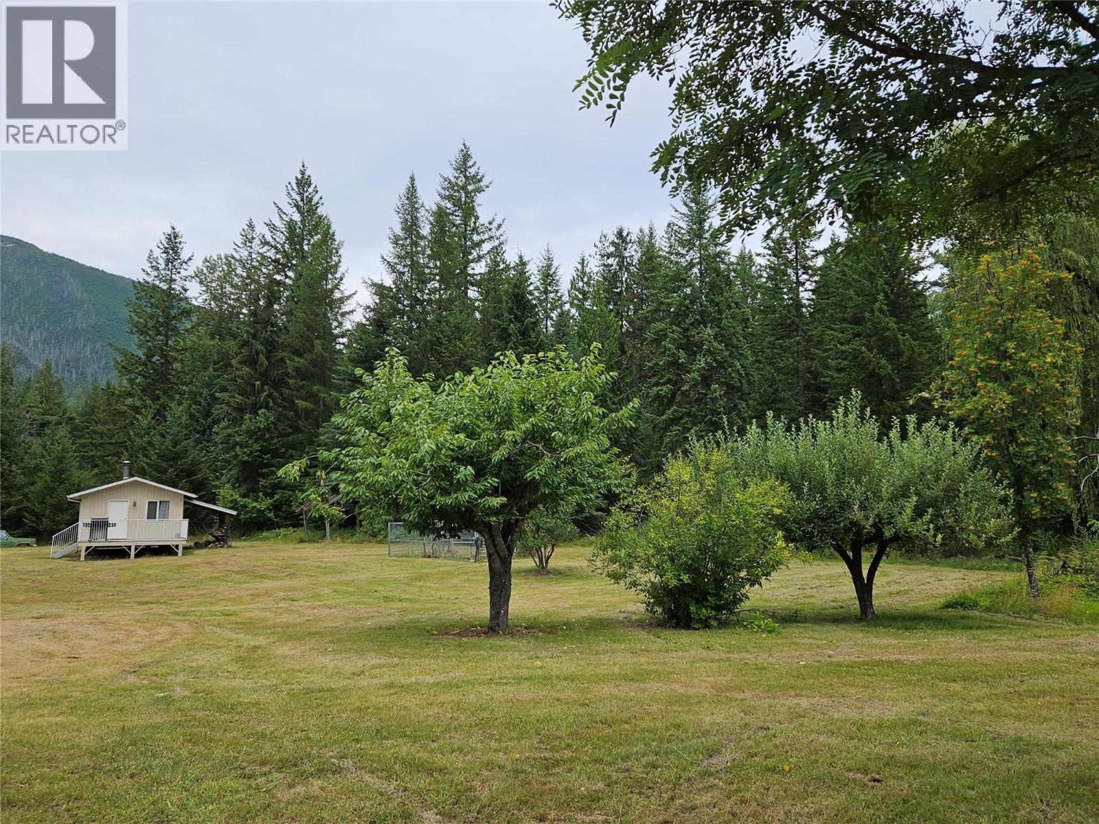 145 Mostyn Road, Arrow Park, British Columbia  V0G 1R1 - Photo 9 - 10358231