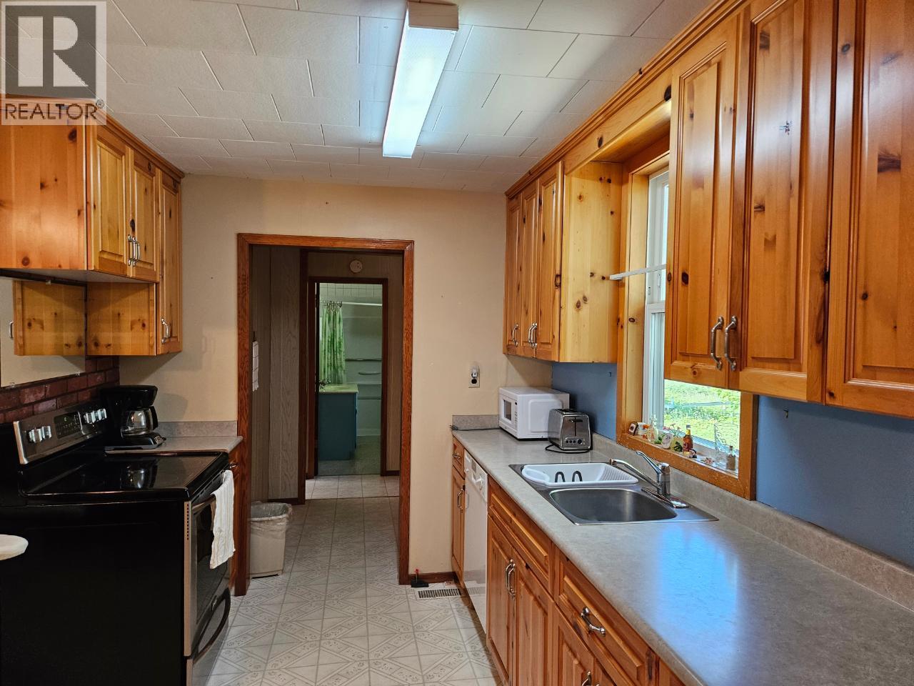 432 Alexander Road, Nakusp, British Columbia  V0G 1R1 - Photo 6 - 10358342