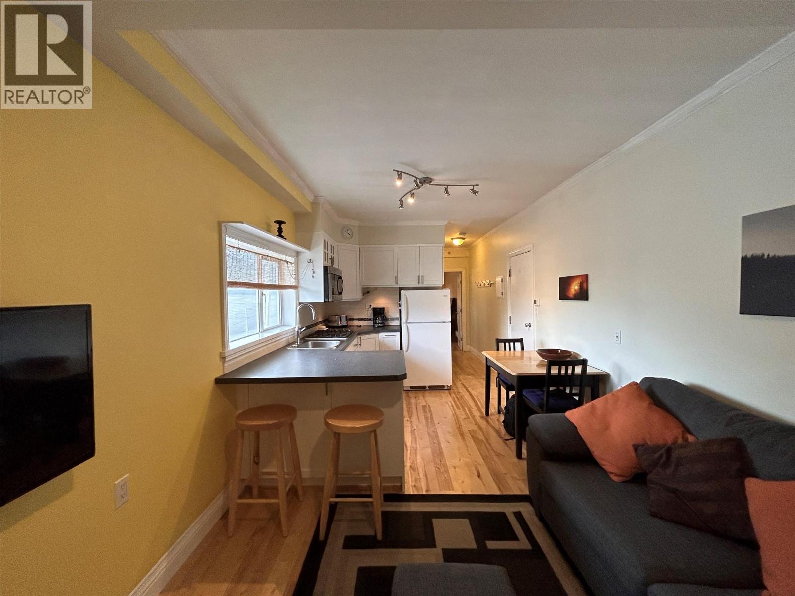 2044 Washington Street Unit# 8, Rossland, British Columbia  V0G 1Y0 - Photo 20 - 10358266