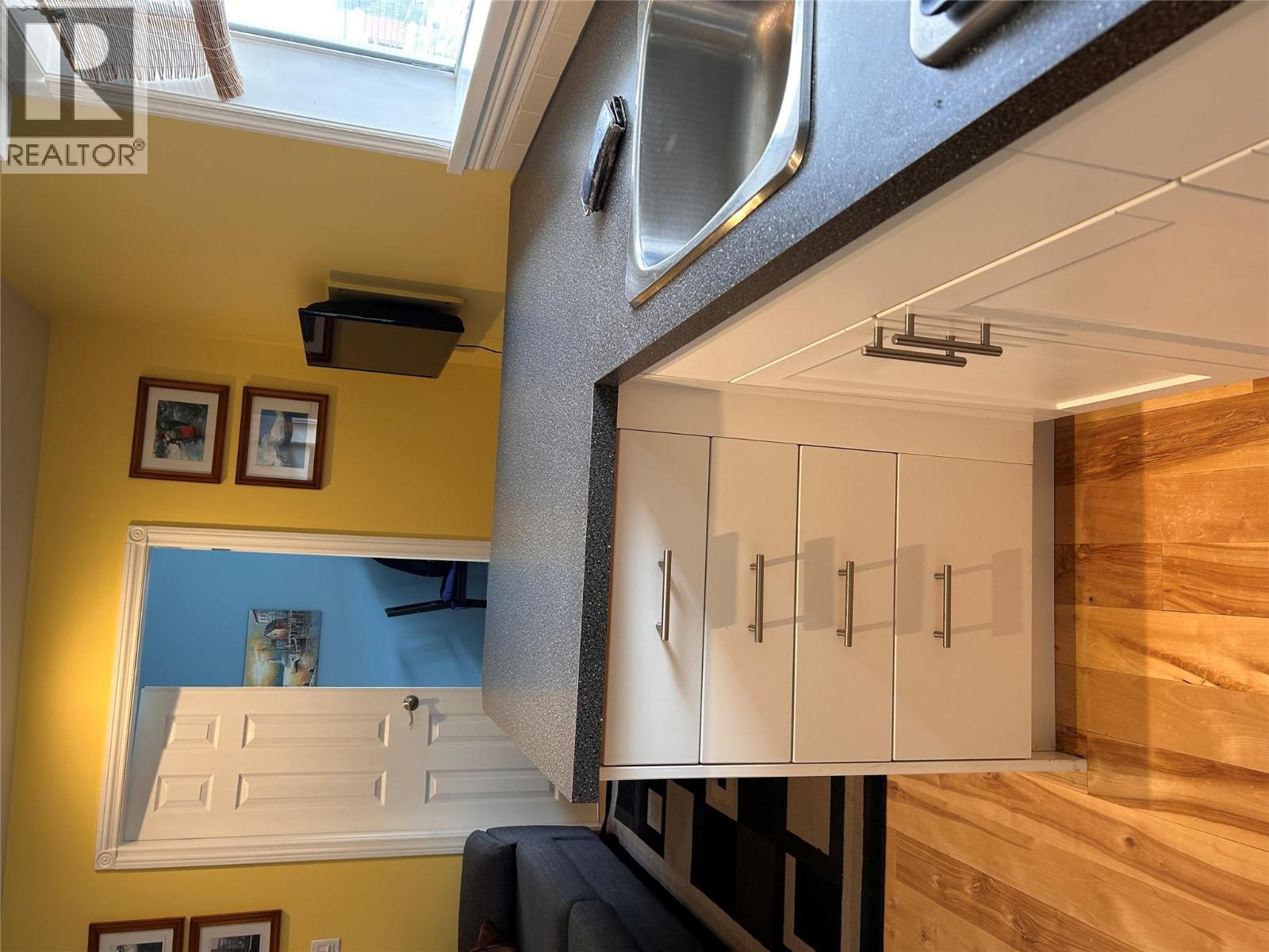 2044 Washington Street Unit# 8, Rossland, British Columbia  V0G 1Y0 - Photo 28 - 10358266