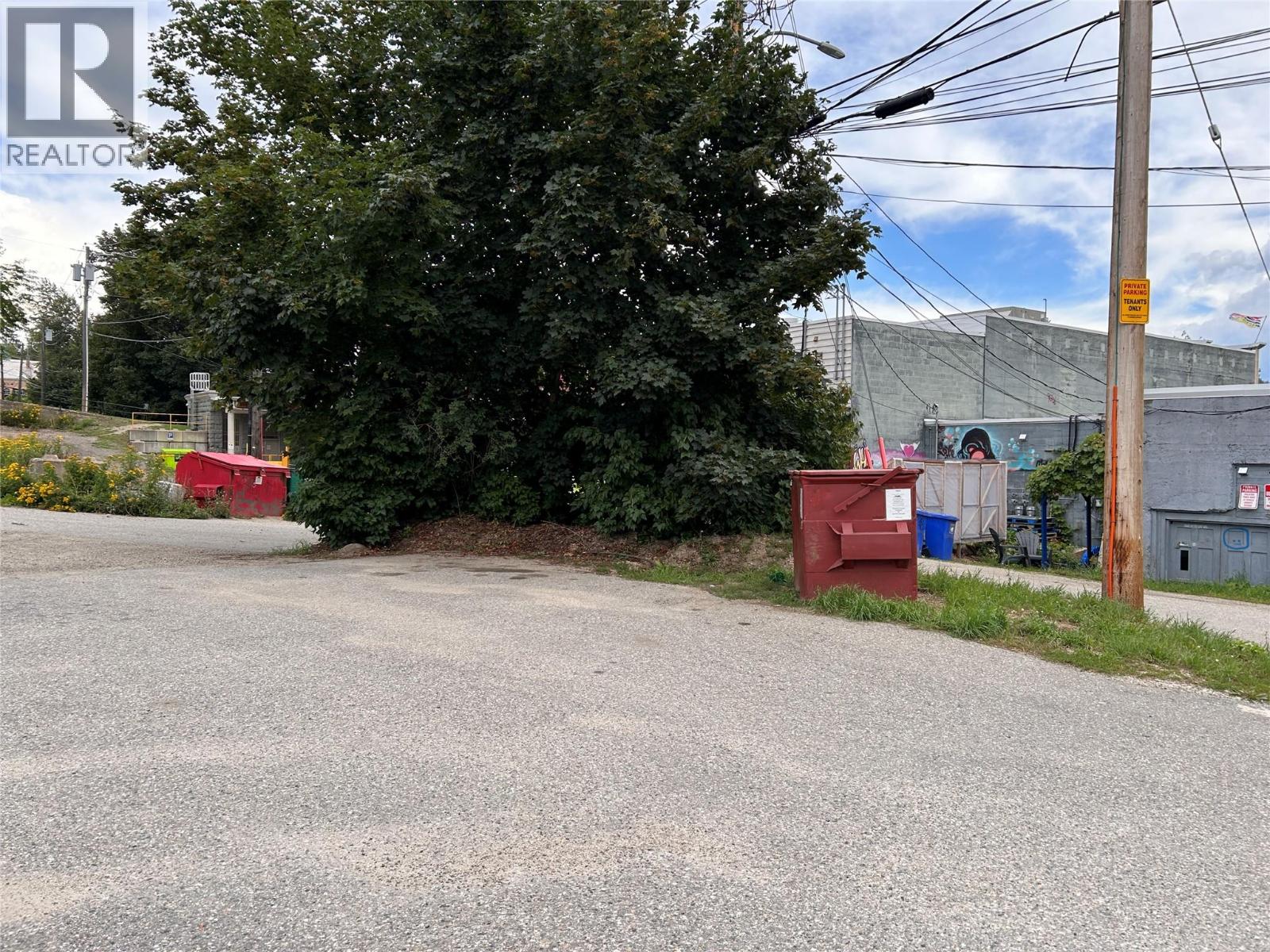 2044 Washington Street Unit# 8, Rossland, British Columbia  V0G 1Y0 - Photo 31 - 10358266