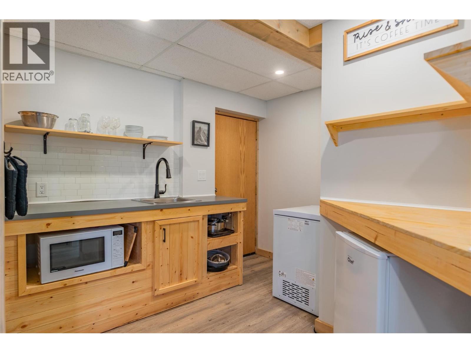 511 Forrest Drive, Warfield, British Columbia  V1R 2H3 - Photo 23 - 10358357
