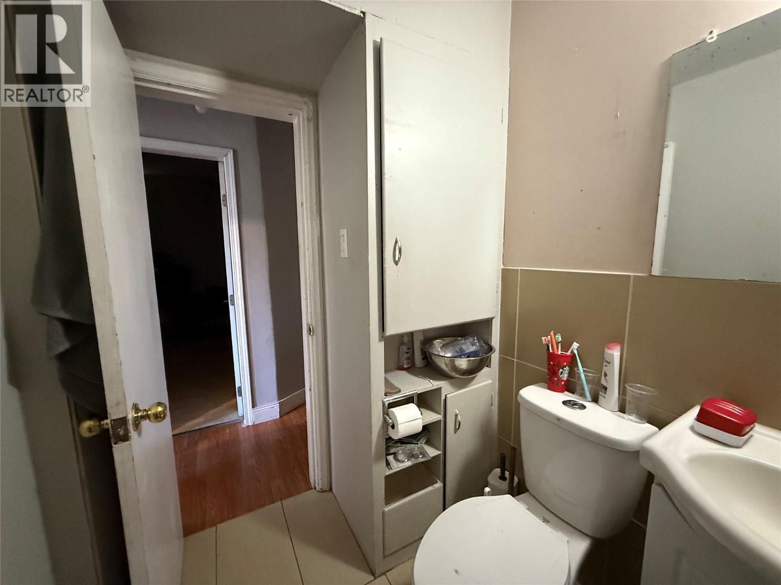 954 Glover Road, Trail, British Columbia  V1R 3J9 - Photo 27 - 10358165