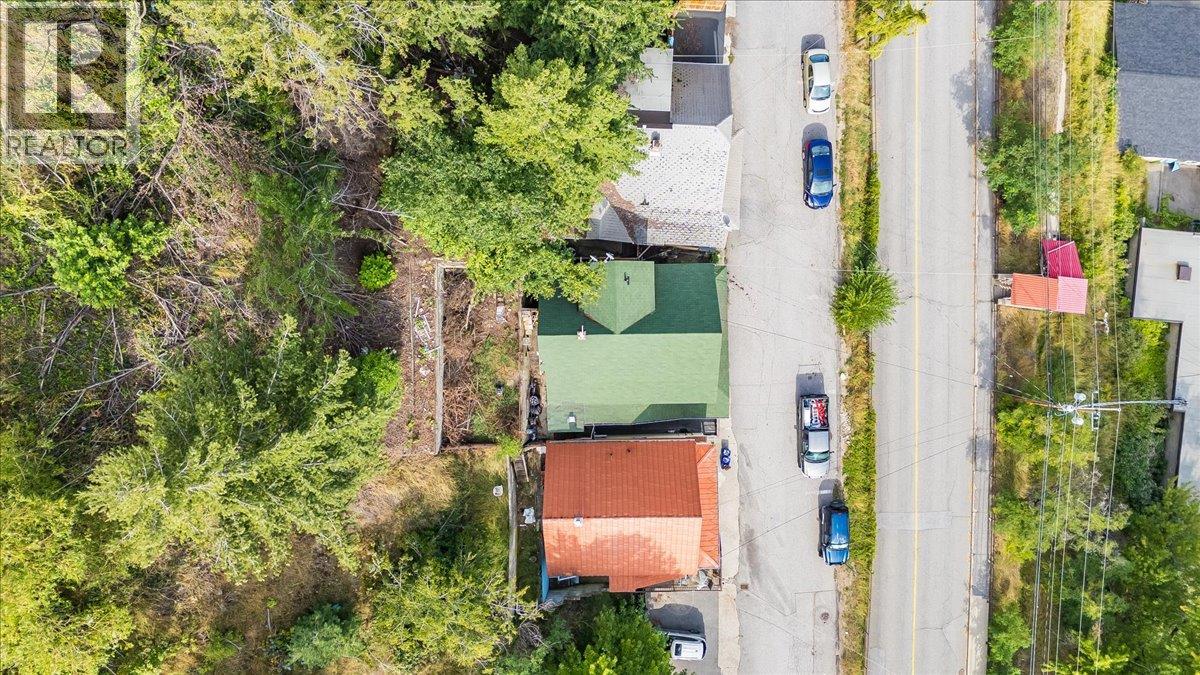 954 Glover Road, Trail, British Columbia  V1R 3J9 - Photo 39 - 10358165