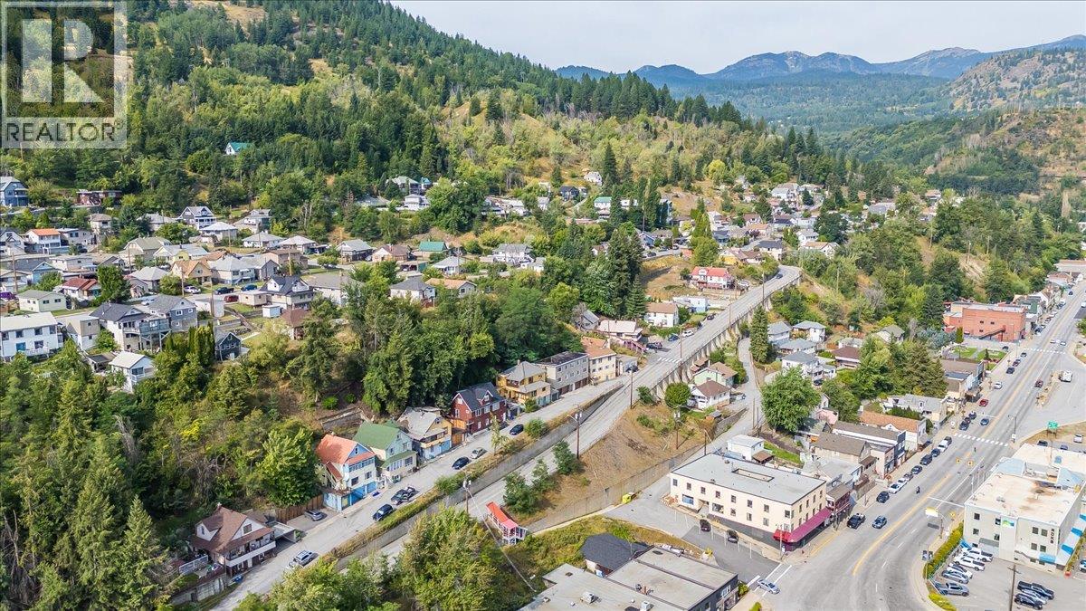 954 Glover Road, Trail, British Columbia  V1R 3J9 - Photo 40 - 10358165