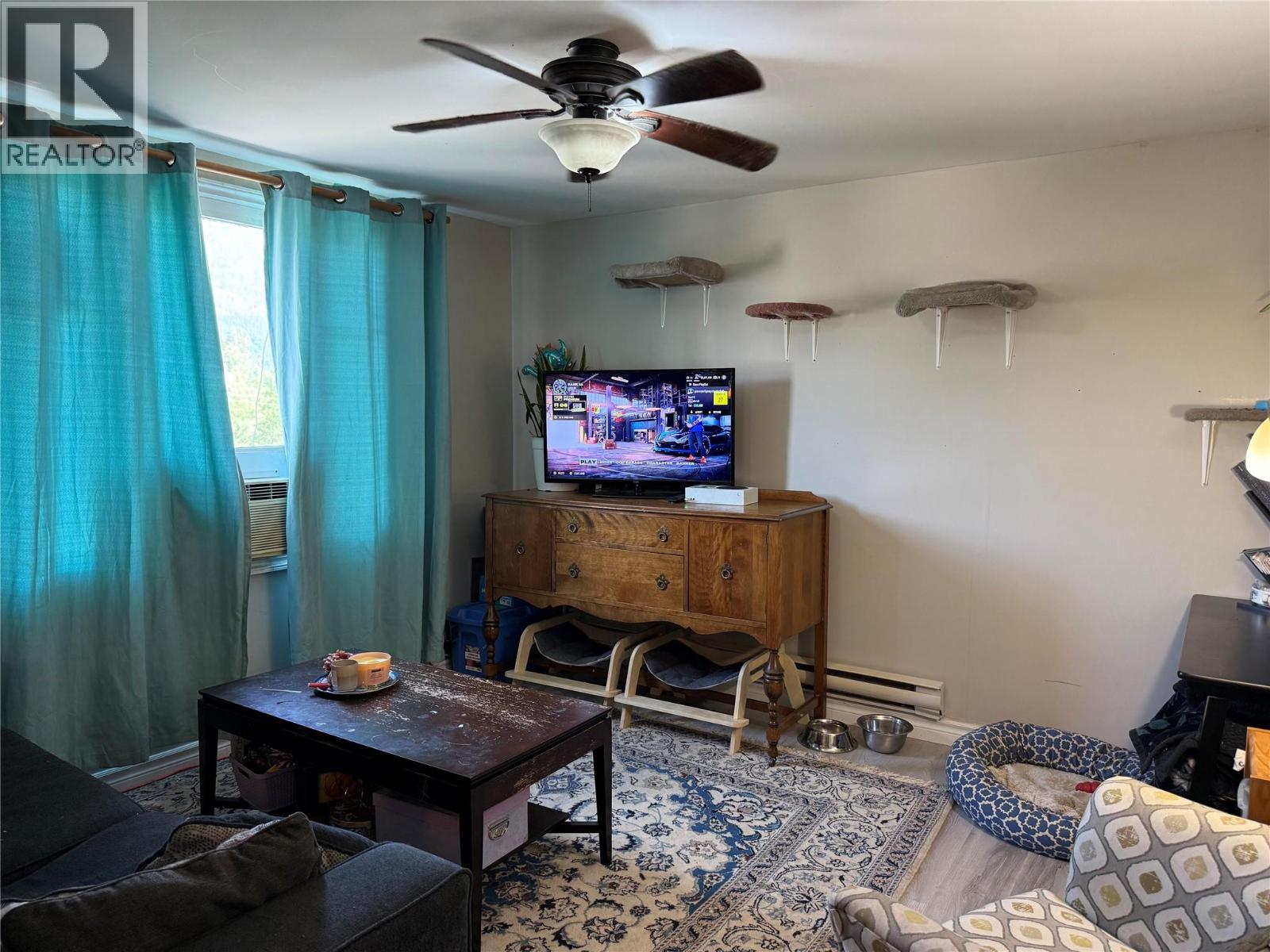 954 Glover Road, Trail, British Columbia  V1R 3J9 - Photo 7 - 10358165
