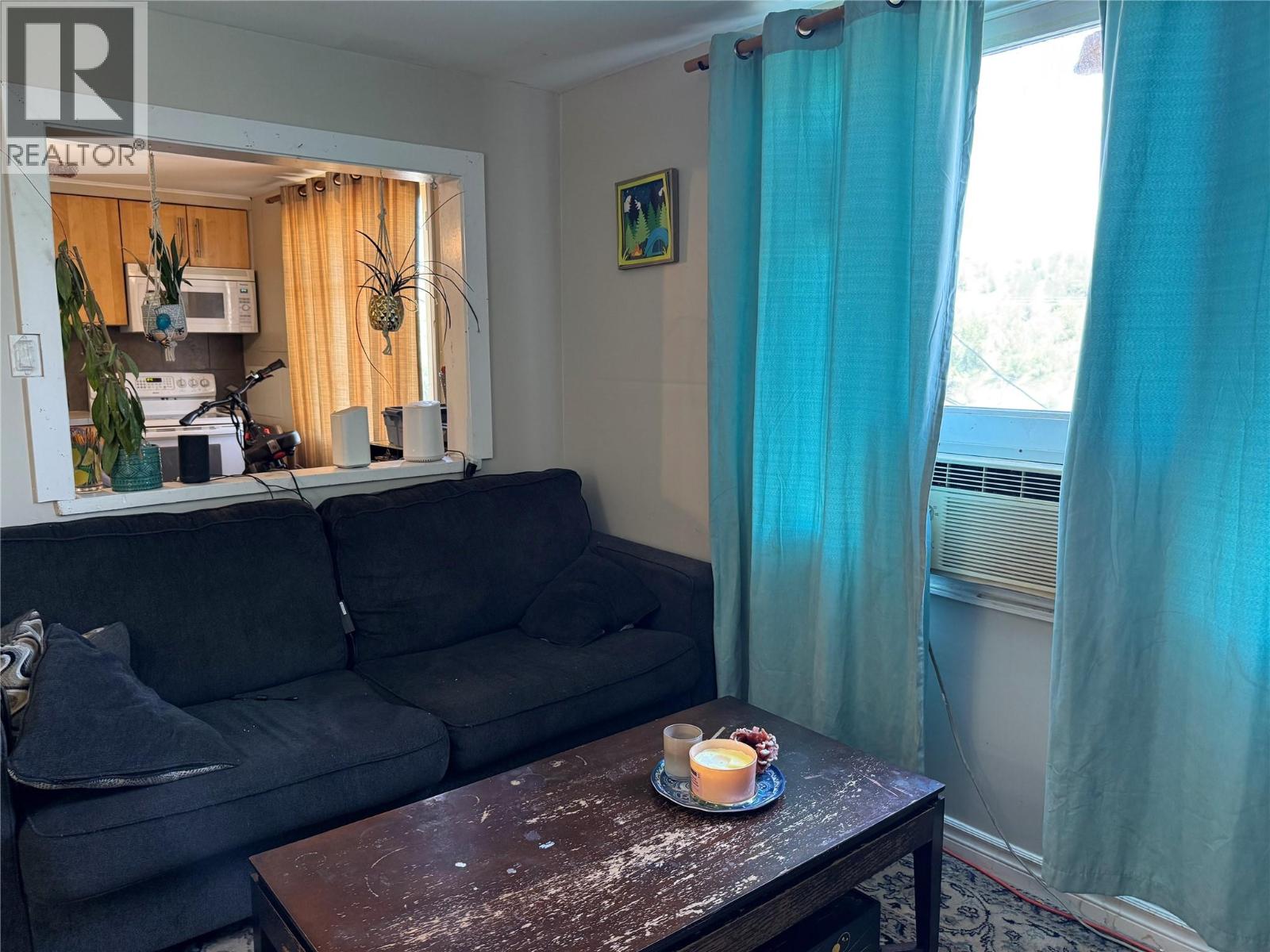 954 Glover Road, Trail, British Columbia  V1R 3J9 - Photo 8 - 10358165