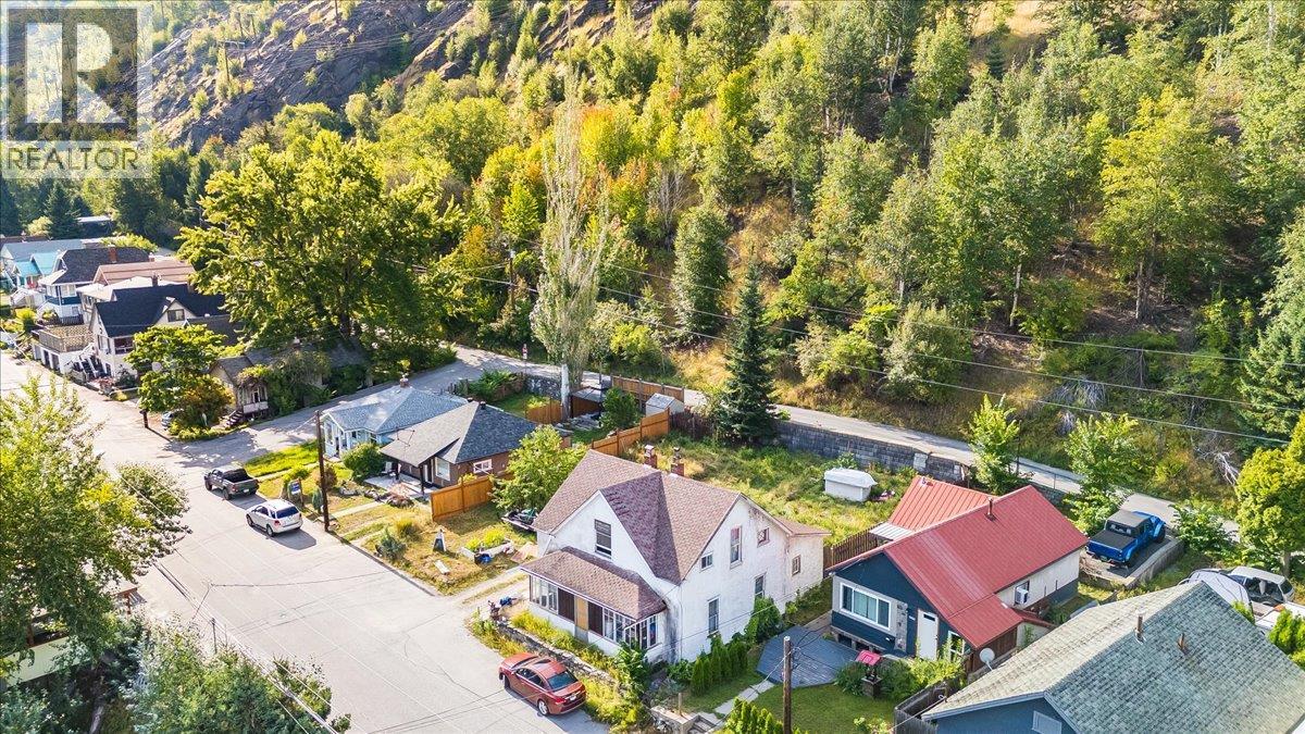 1990 Daniel Street, Trail, British Columbia  V1R 4G9 - Photo 19 - 10358154