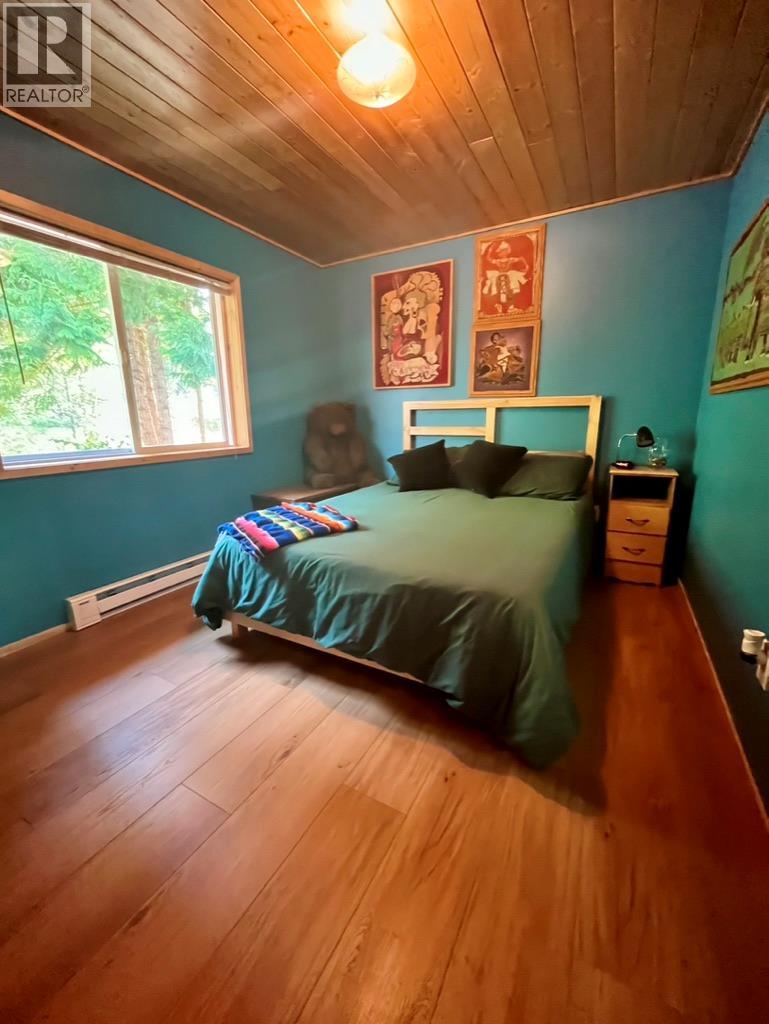 5940 Cedar Creek Road, Winlaw, British Columbia  V0G 2J0 - Photo 15 - 10358431