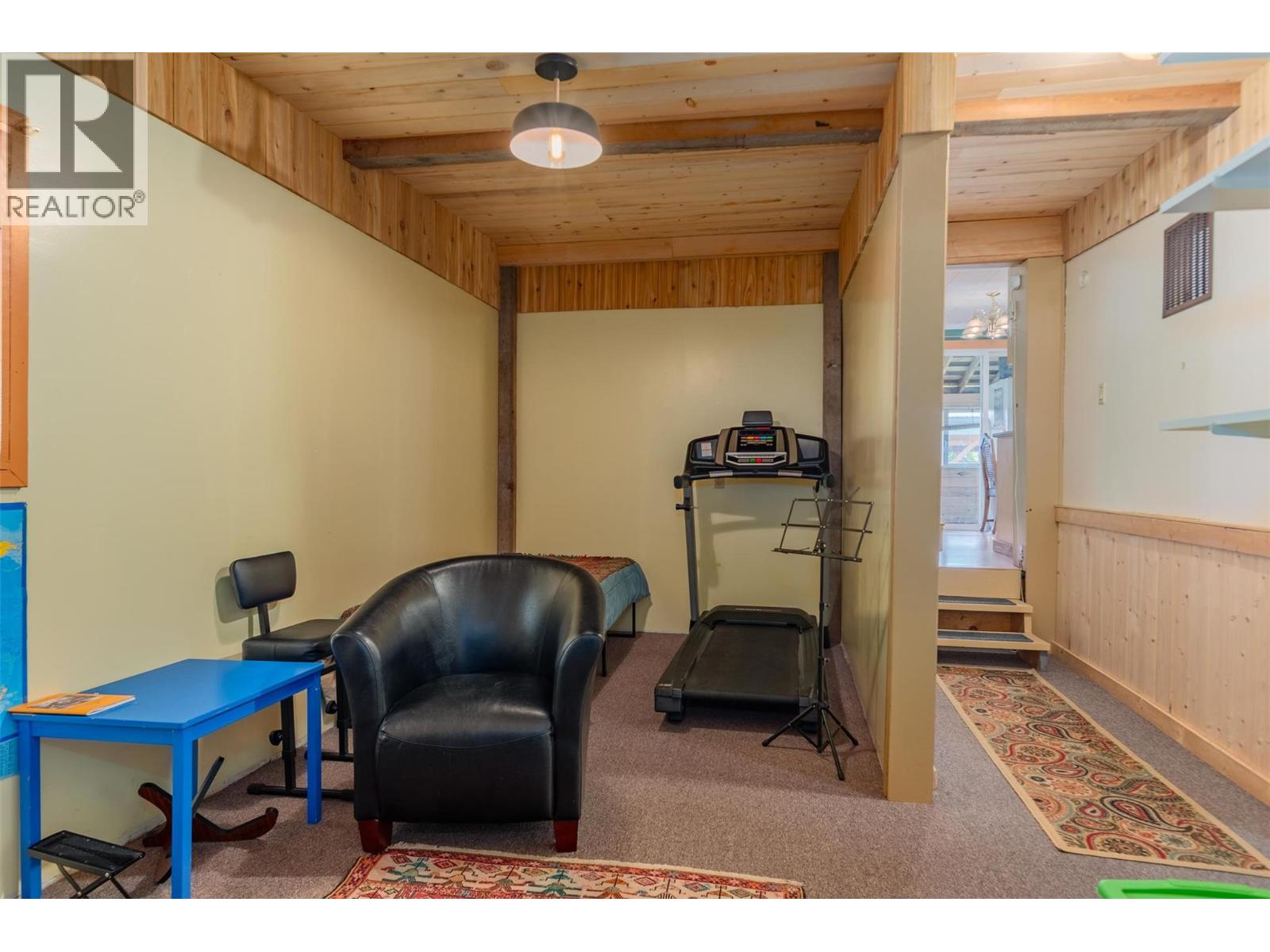 711 9th Avenue, New Denver, British Columbia  V0G 1S0 - Photo 27 - 10358216